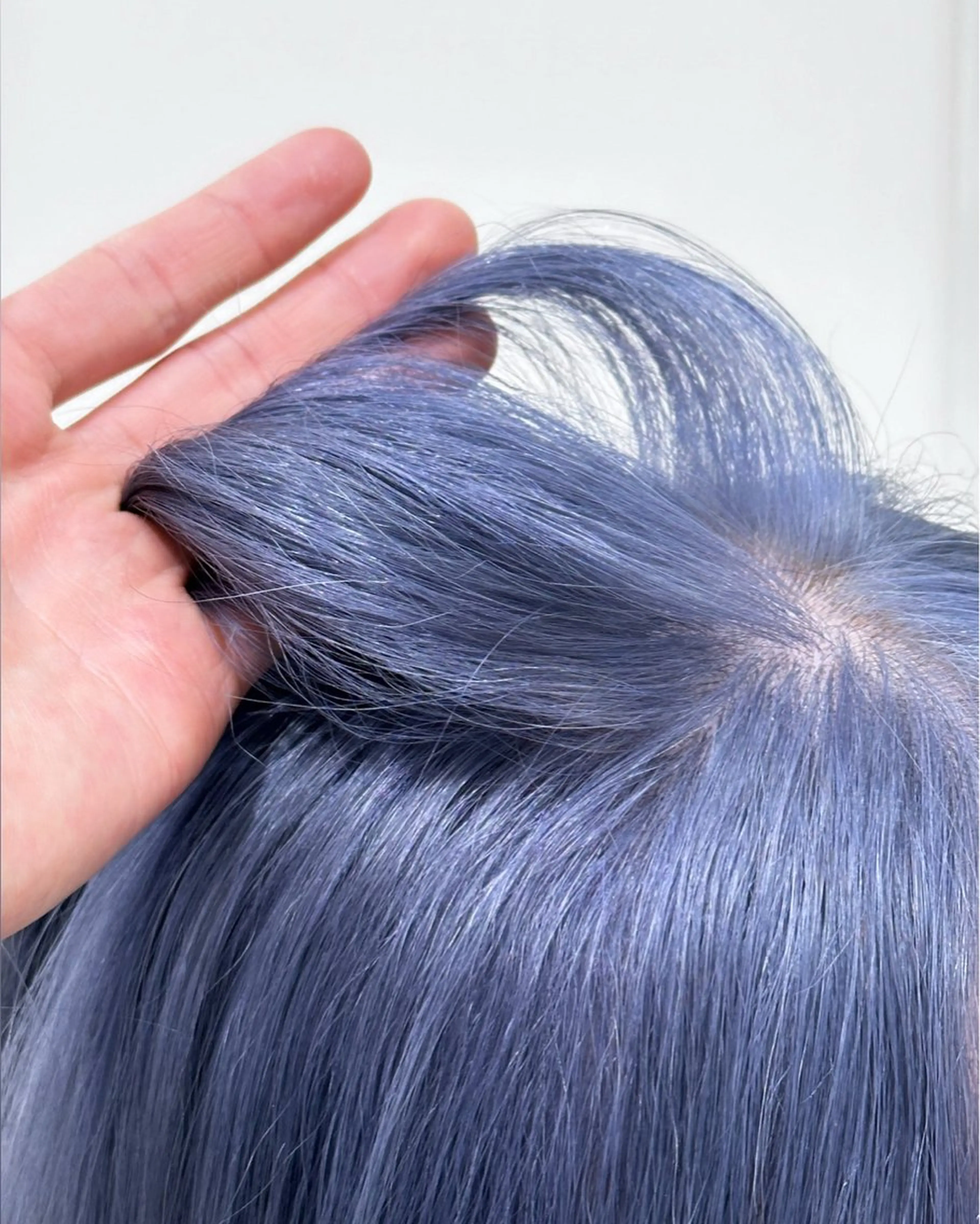 ロング カラー ヘアアレンジ 艶カラー/ハイトーン /レイヤーカットのヘアスタイル