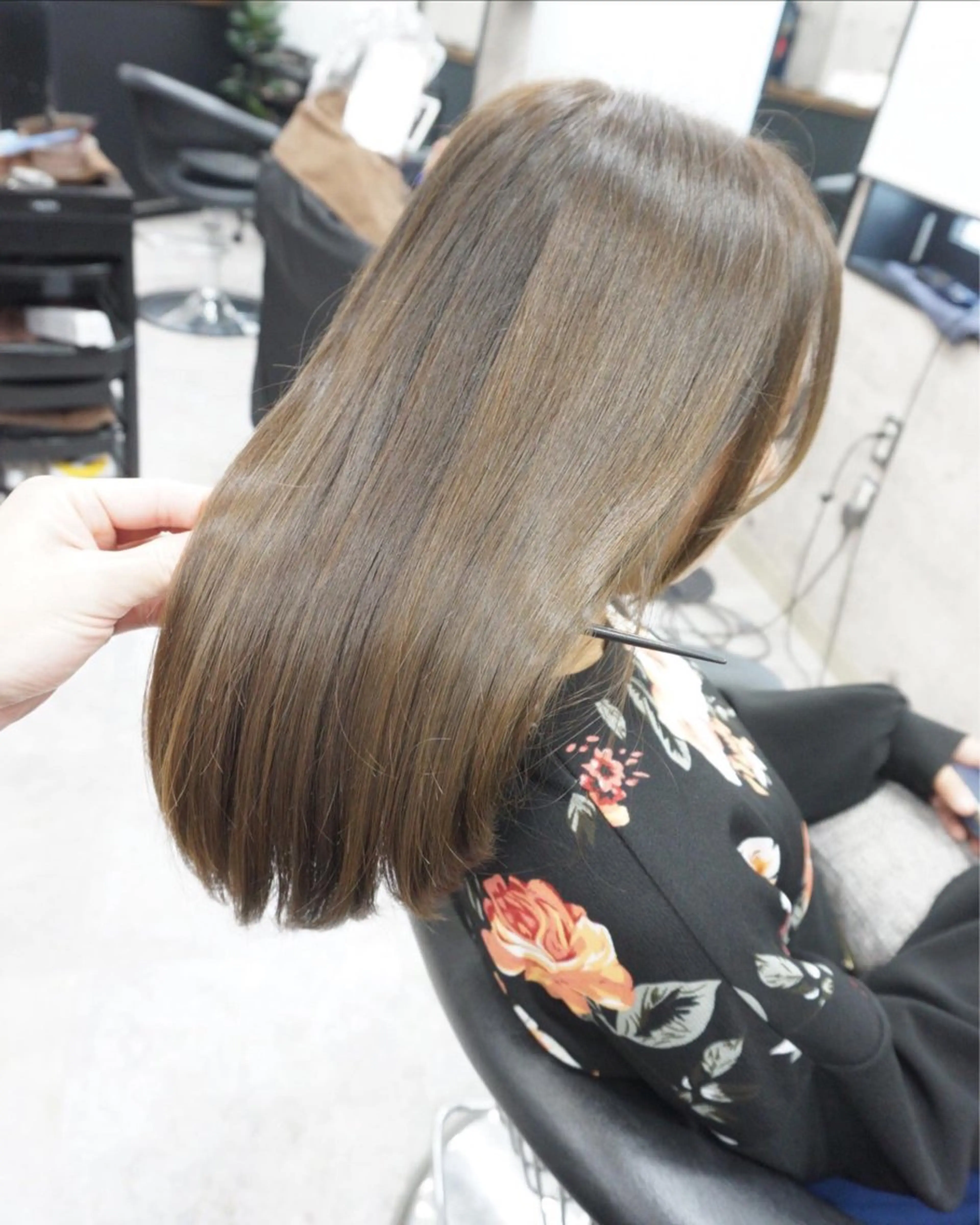 セミロング 縮毛矯正 トリートメント カット ヘアカラー トリートメント hair teria ryu 大塚のヘアスタイル