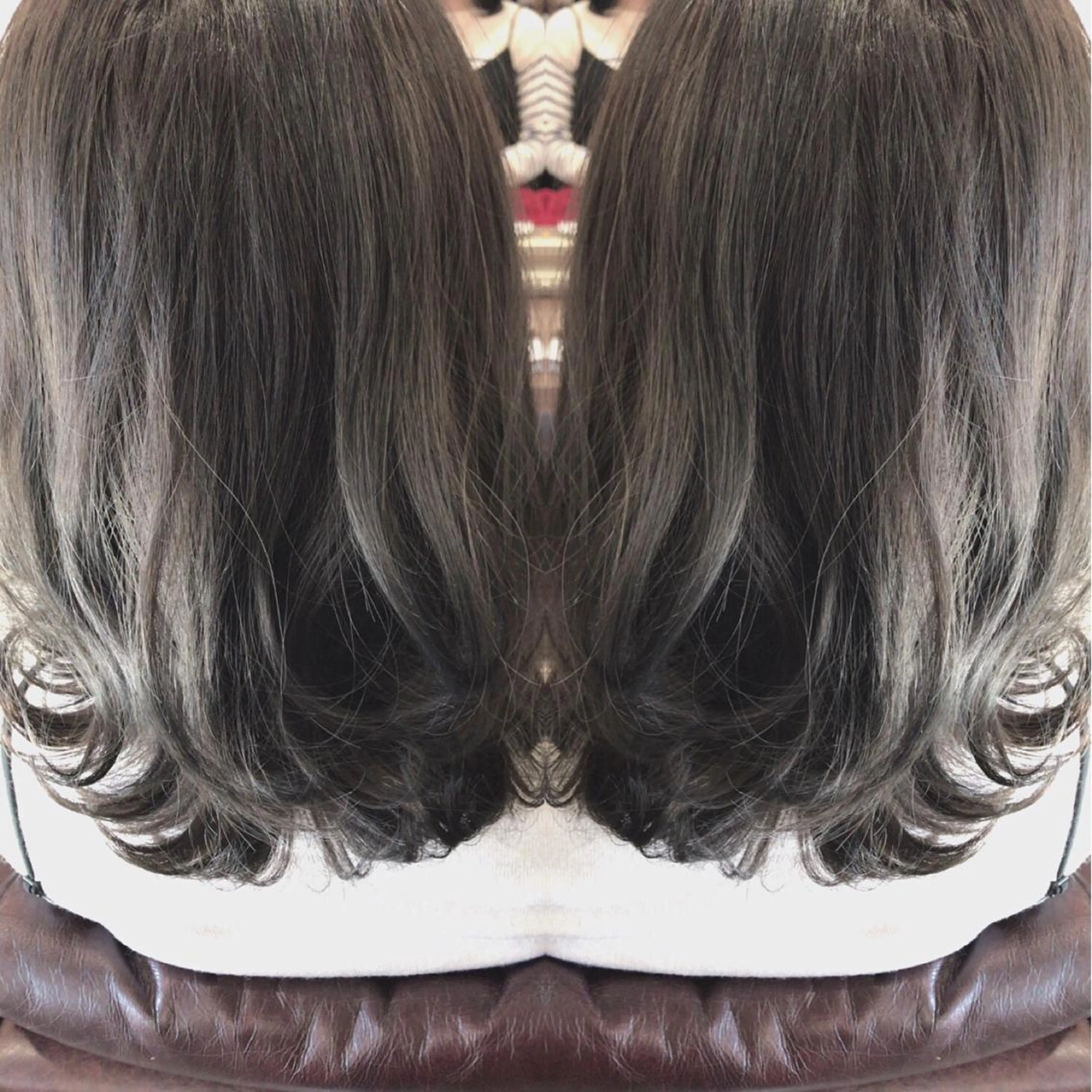 ミディアム カラー レイヤーカット匠 イソザキノリユキのヘアスタイル