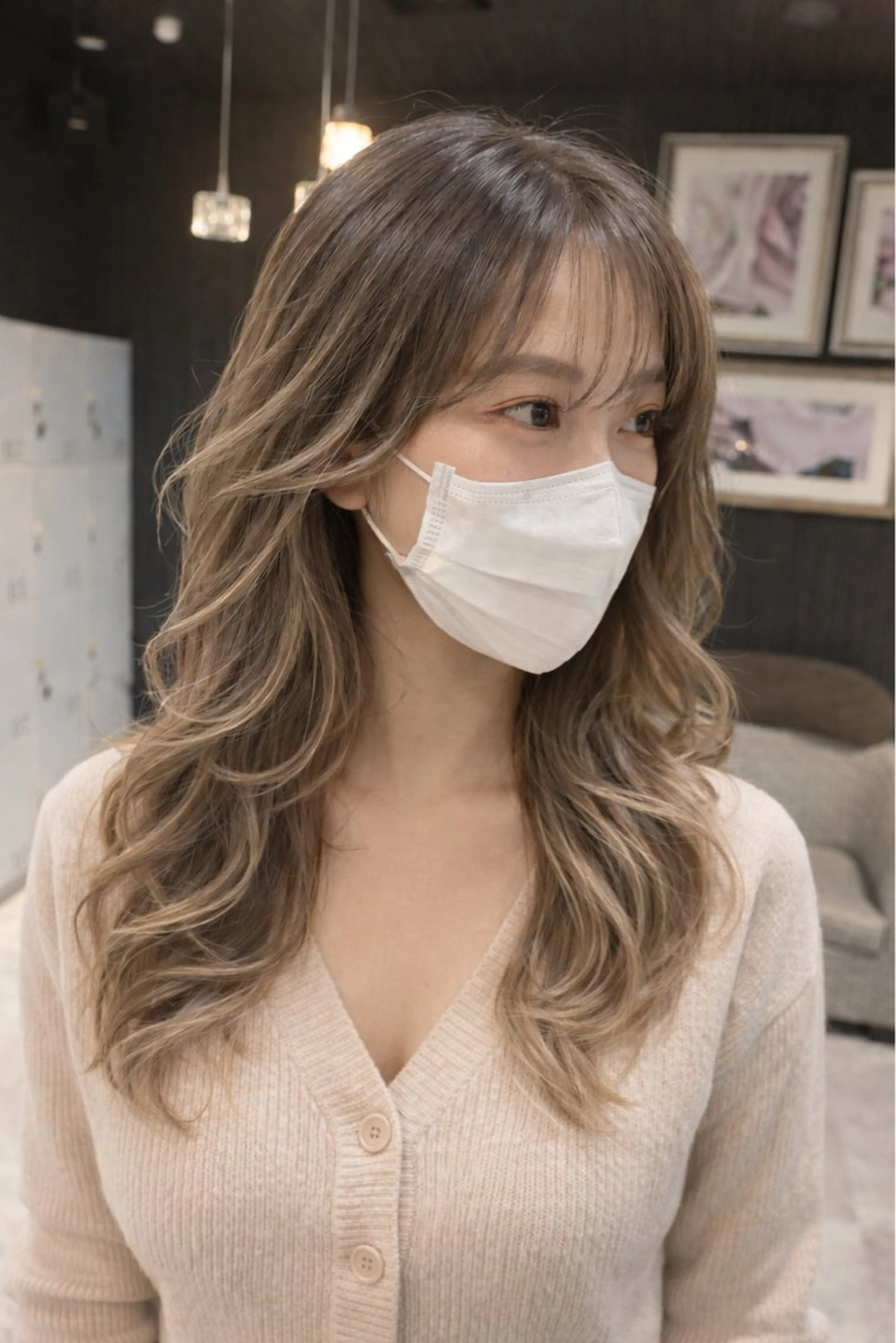 カラー 透明感のある艶髪なら 矢場町駅4番出口すぐのヘアスタイル