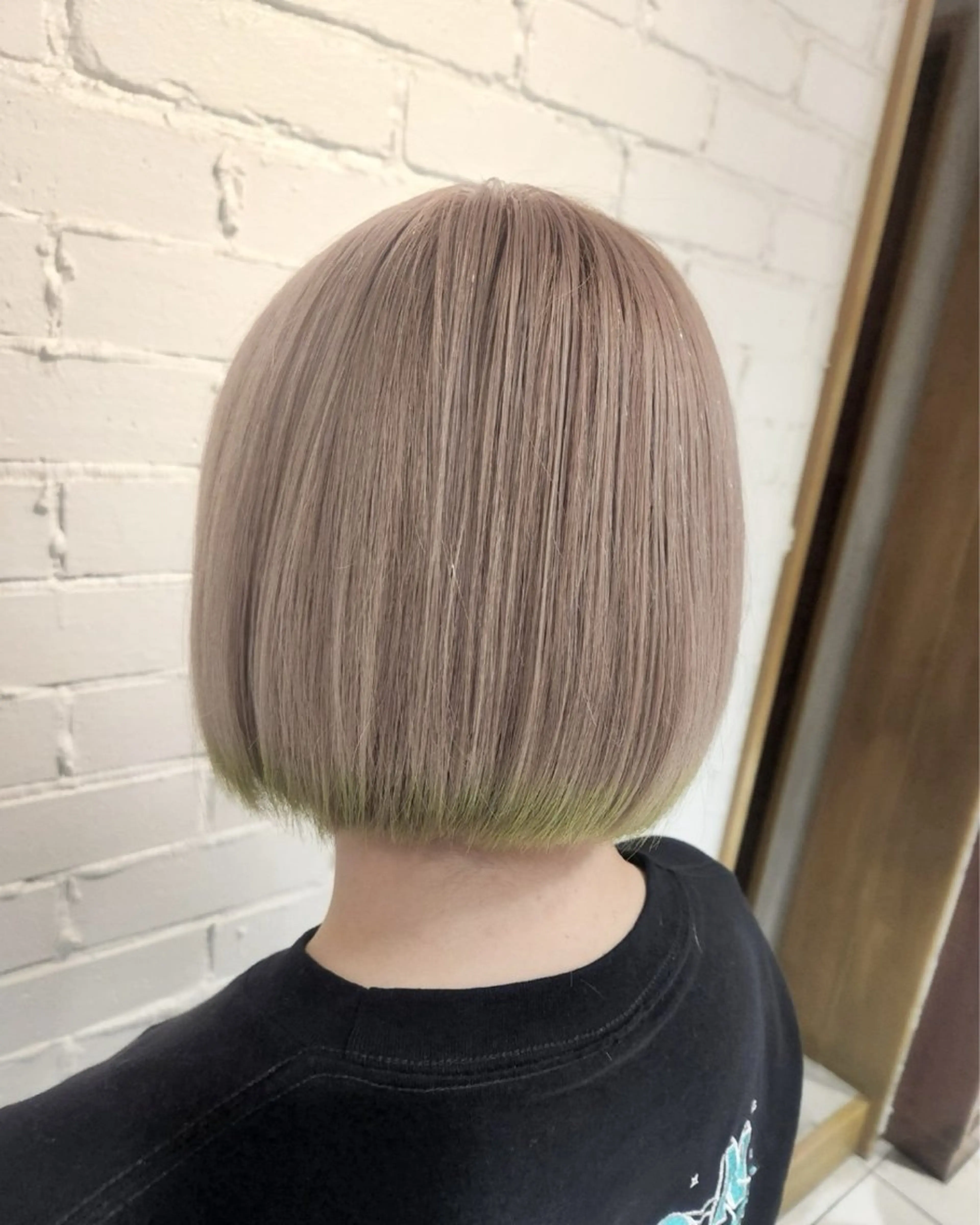 ショート カラー 🌟デザインカラー 🌟コノミ🌟のヘアスタイル