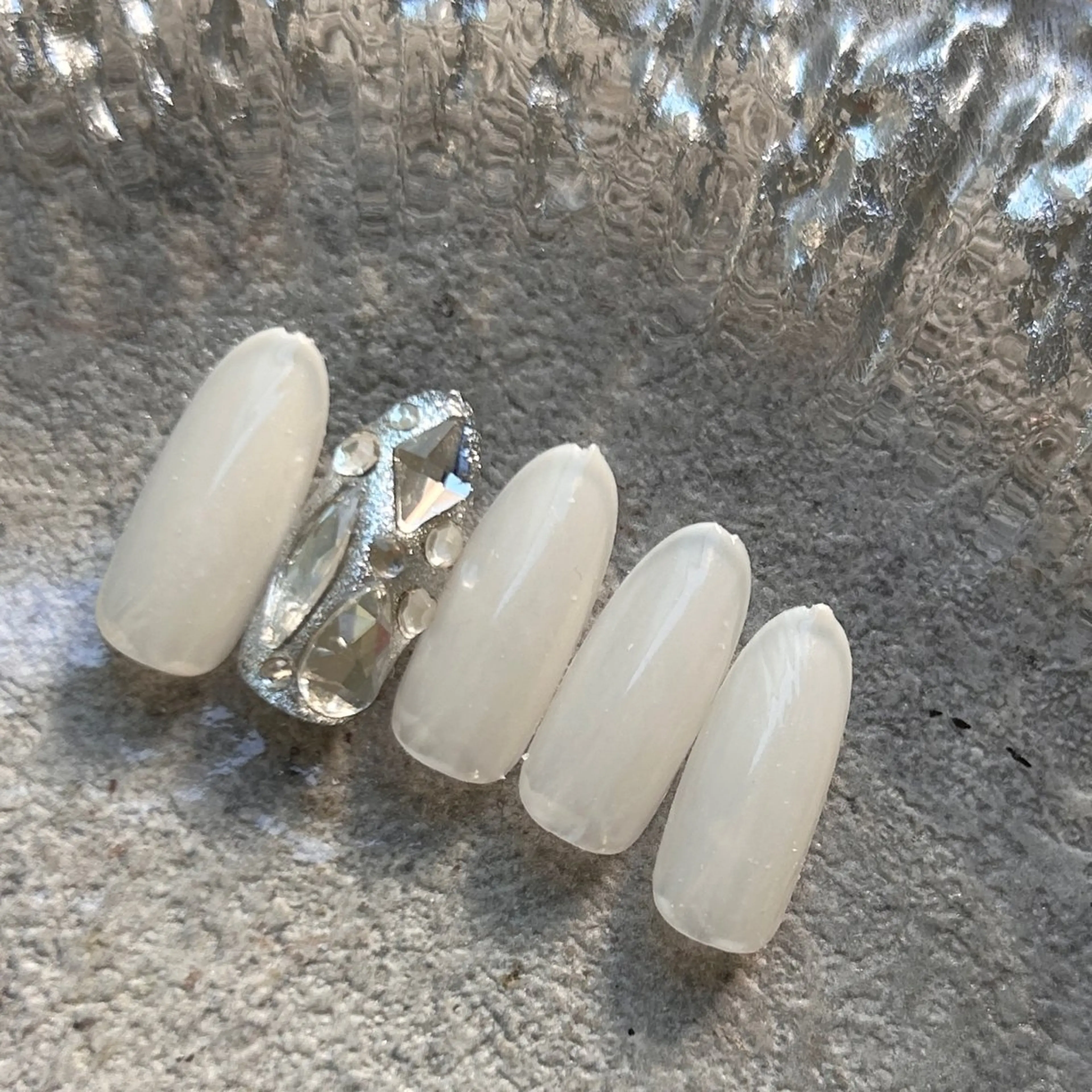 ネイル May. 昭和町のネイルデザイン