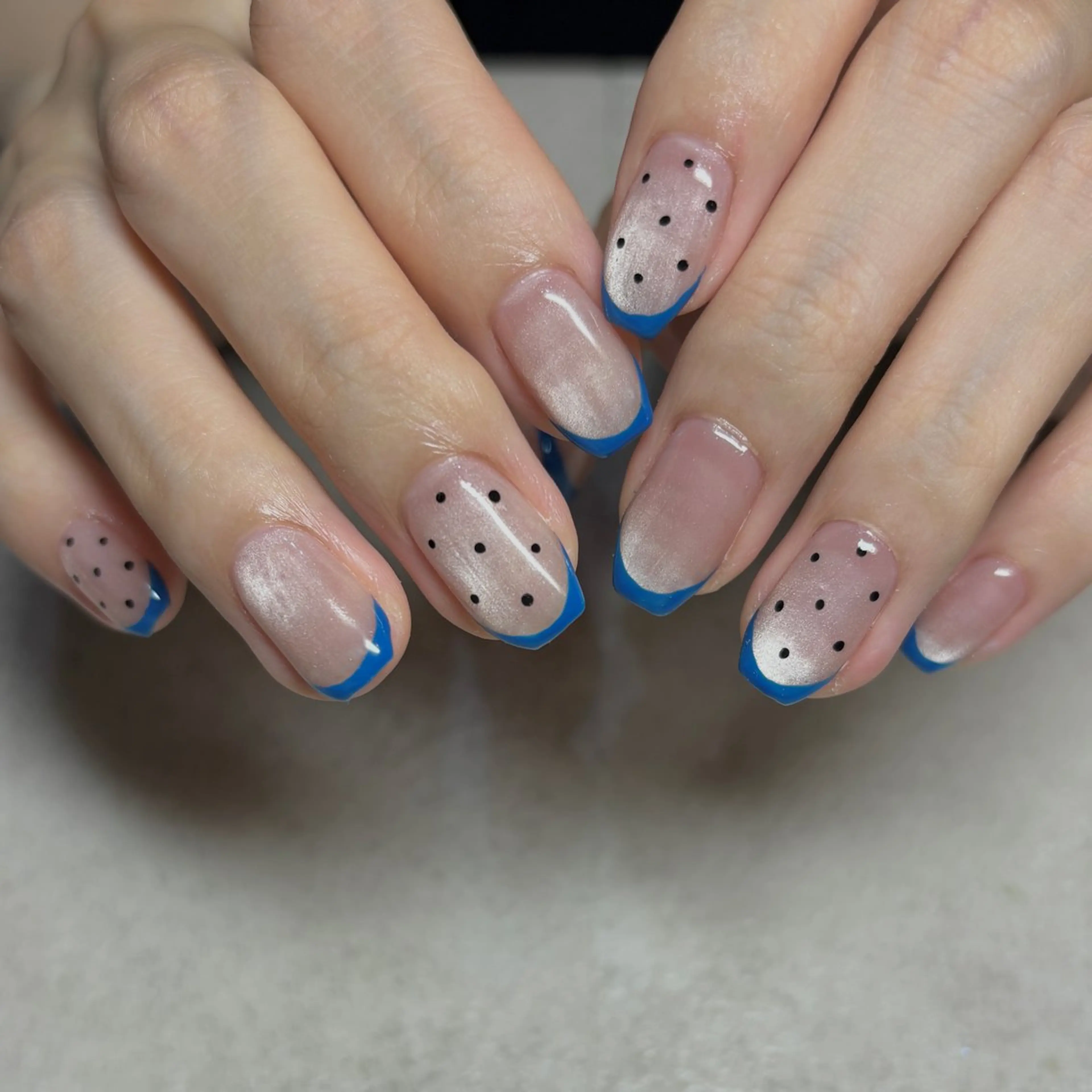 ネイル ドット フレンチネイル ジェルネイル 韓国ネイル マグネットネイル ハンドネイル acs.n所属・ネイル，耳つぼ 風間すみれのその他イメージ