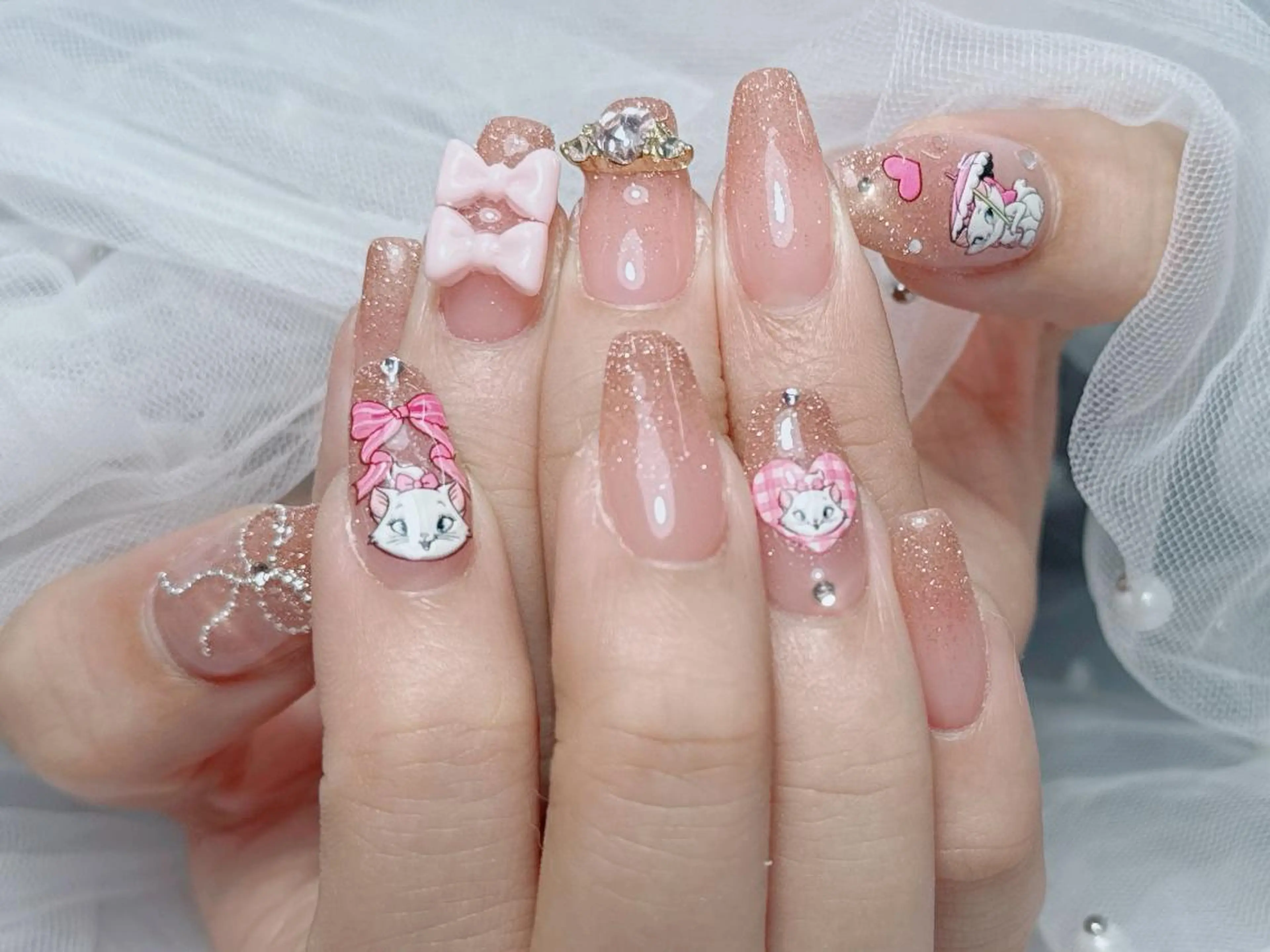 ネイル ハンドネイル Kitty Nail salonのネイルデザイン