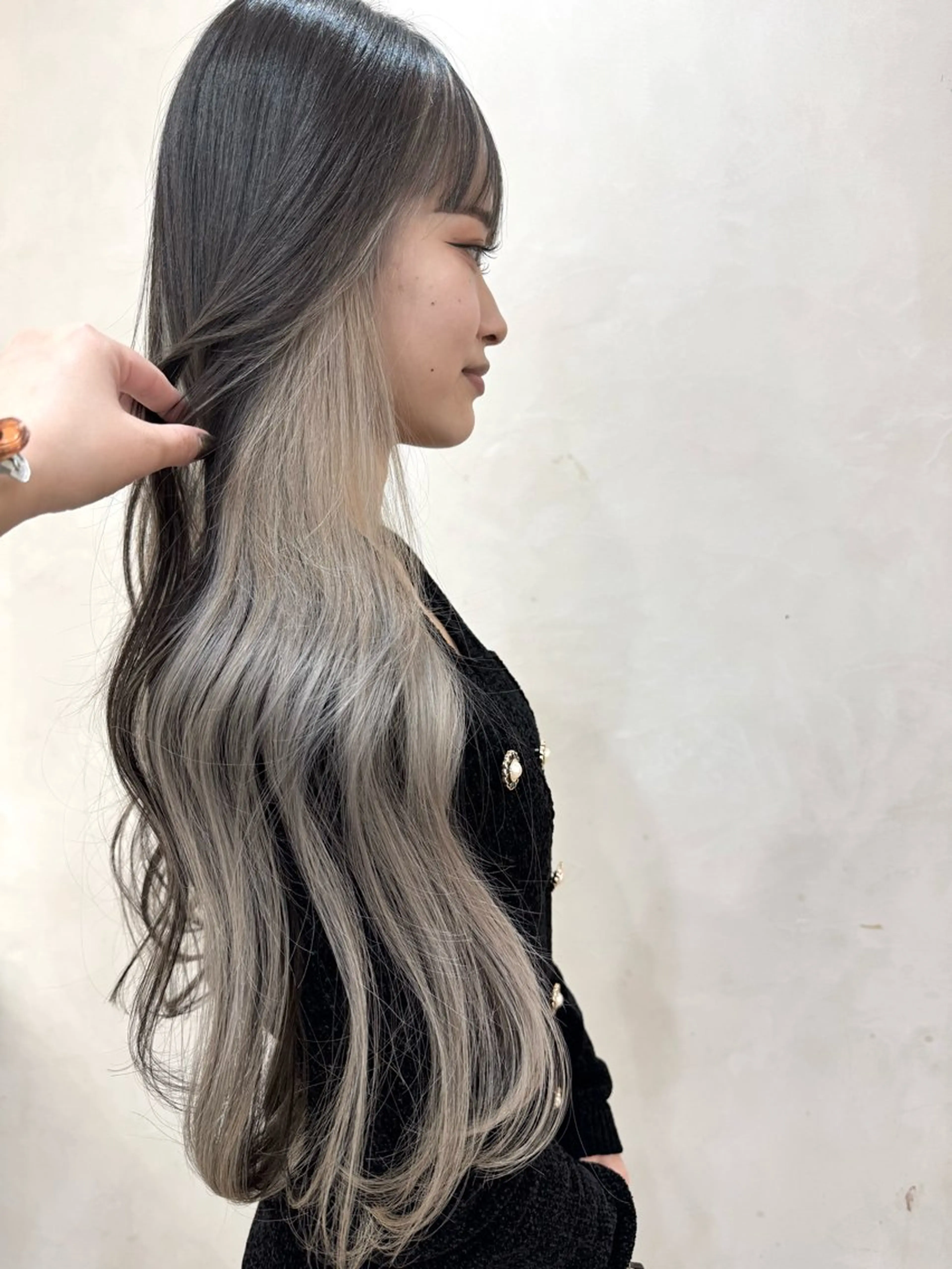 ロング カラー ブリーチ カット ヘアカラー 矢場町/ダブルカラー /レイヤー/アリサのヘアスタイル