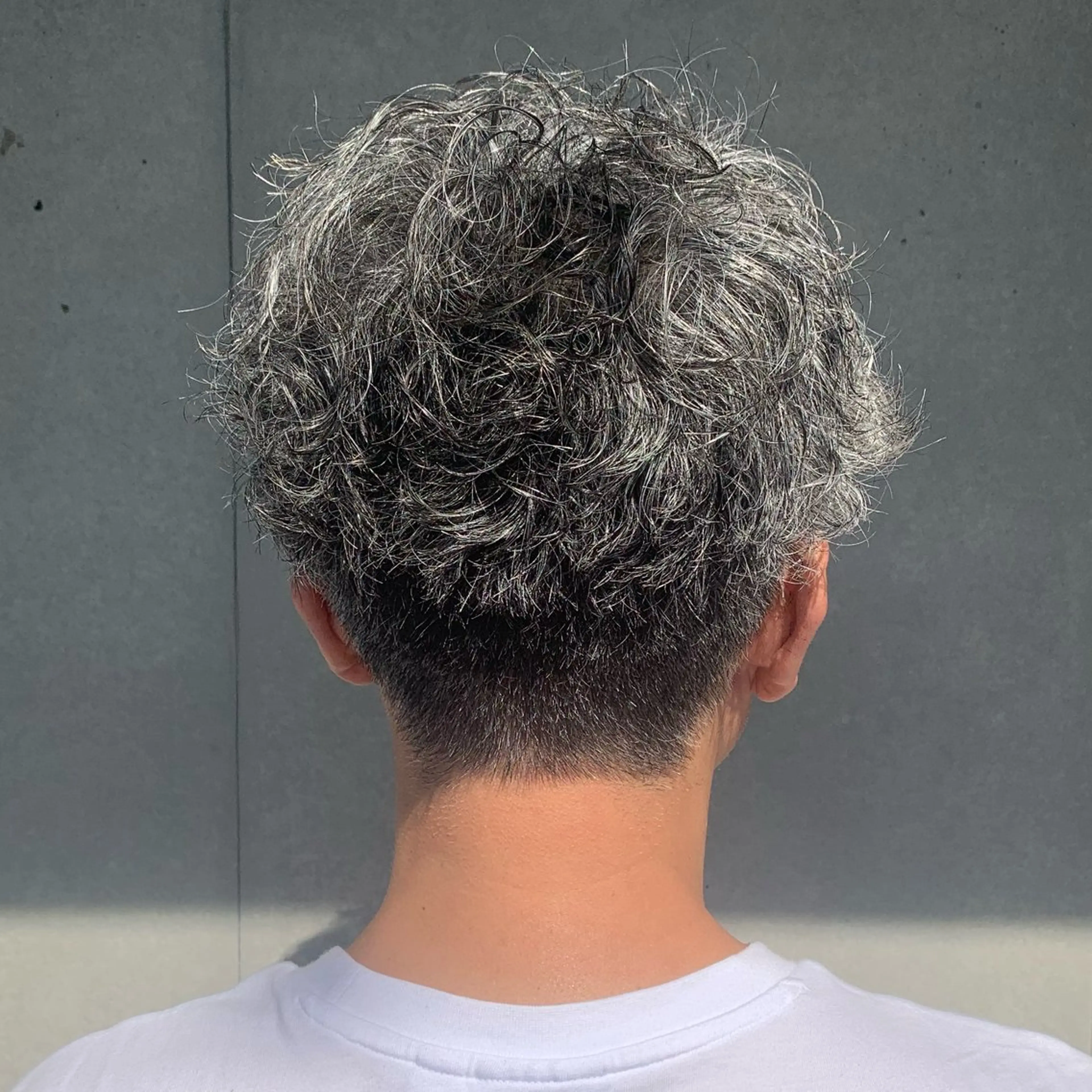 パーマ メンズ カット パーマ 遠藤姫花 𝒂𝒔𝒉草加𓂃のヘアスタイル