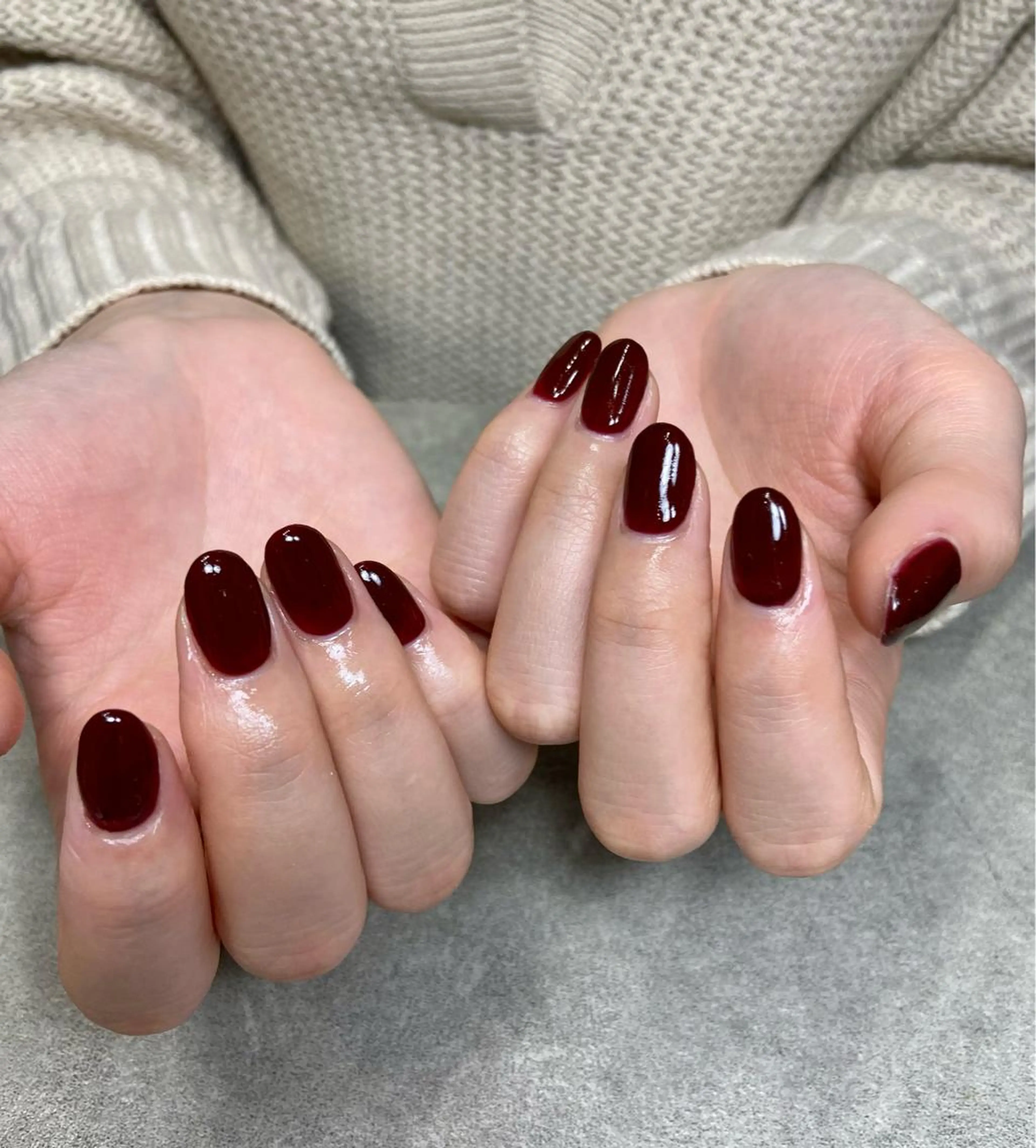 ネイル ブラウン 赤色 冬ネイル クリスマス salon de oct.のネイルデザイン