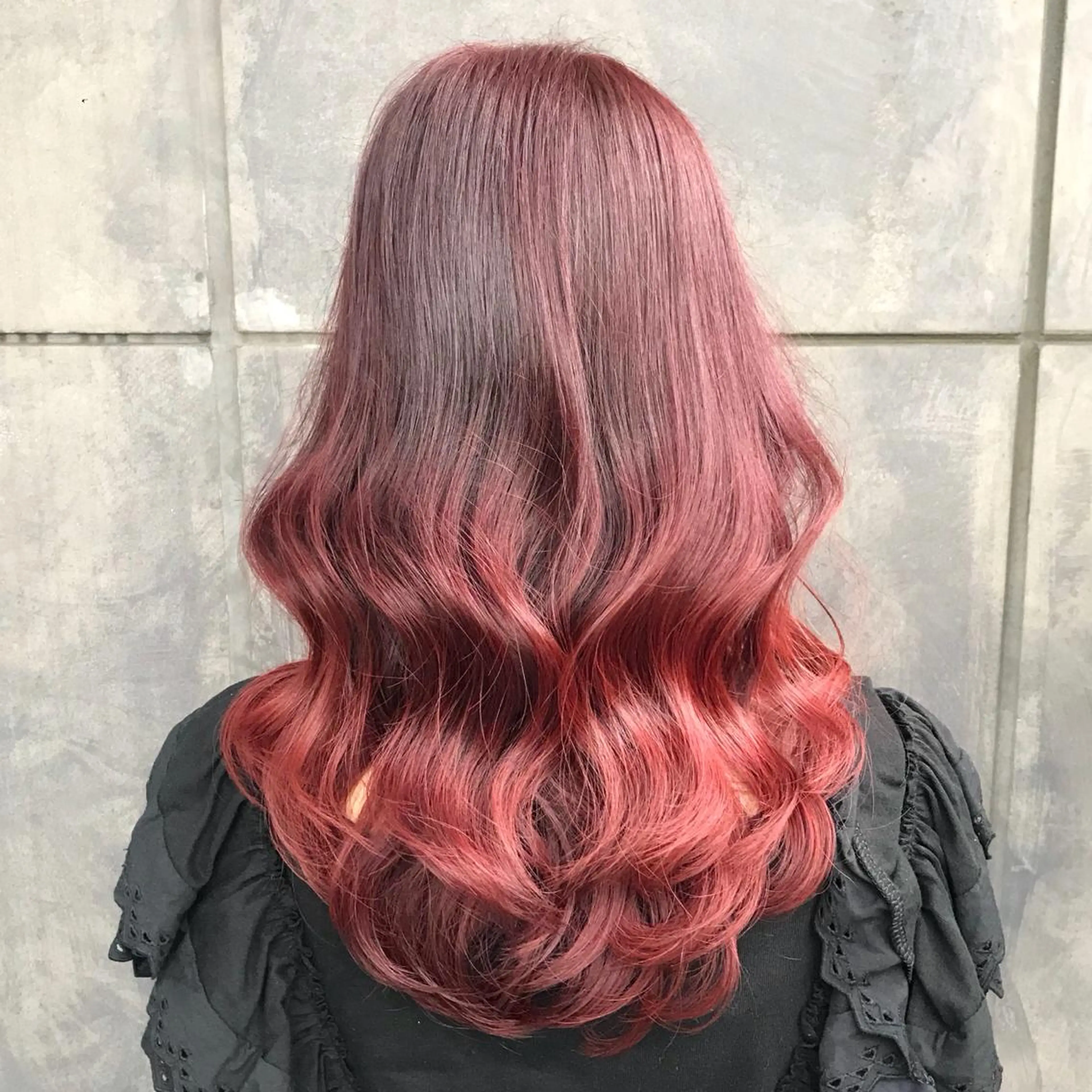 セミロング カラー ブリーチ グラデーションカラー ピンクカラー タンバルモリ ヨシンモリ サロウィン所属・K-POP好き美容師 🇰🇷Kai.Yのヘアスタイル