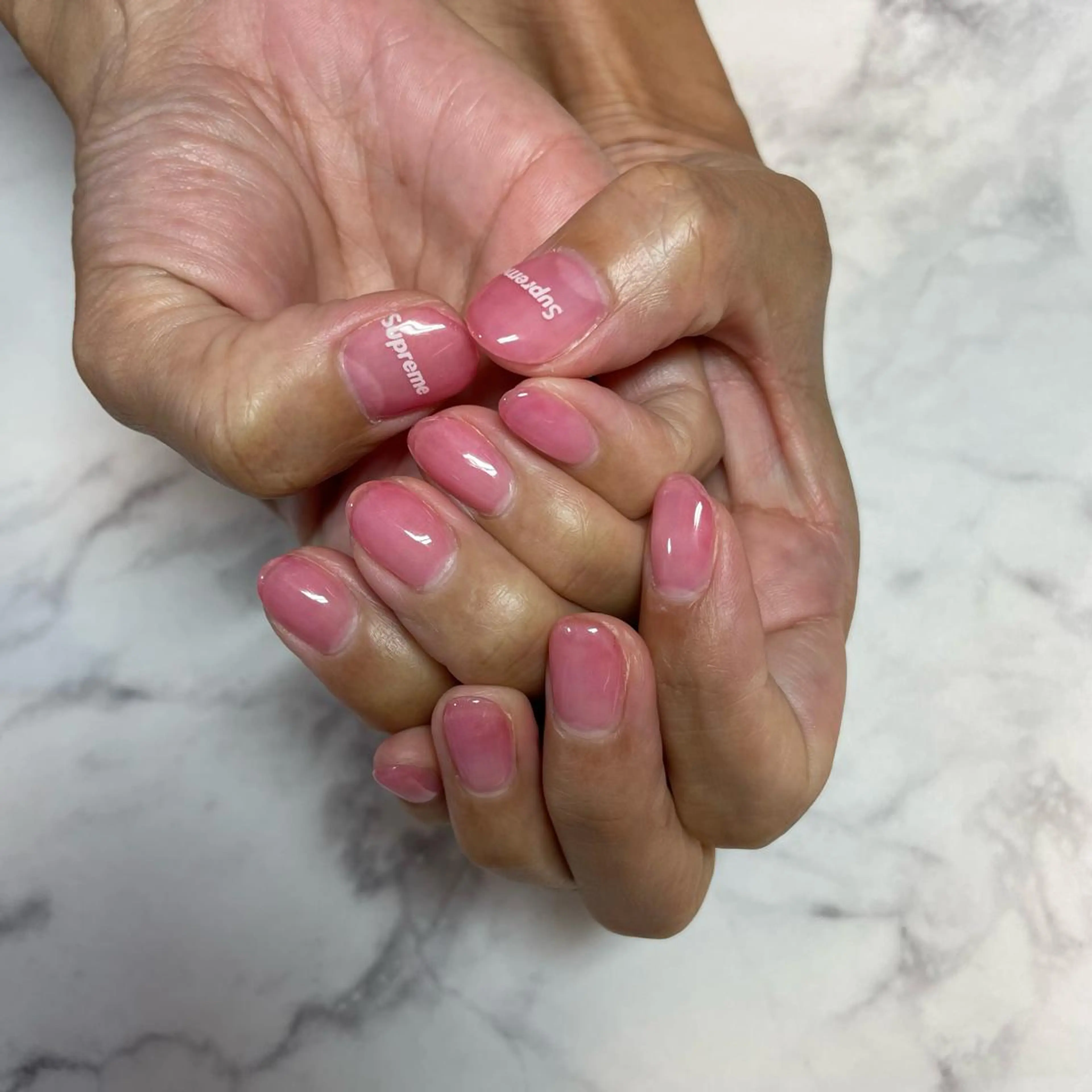 ネイル es nailのネイルデザイン