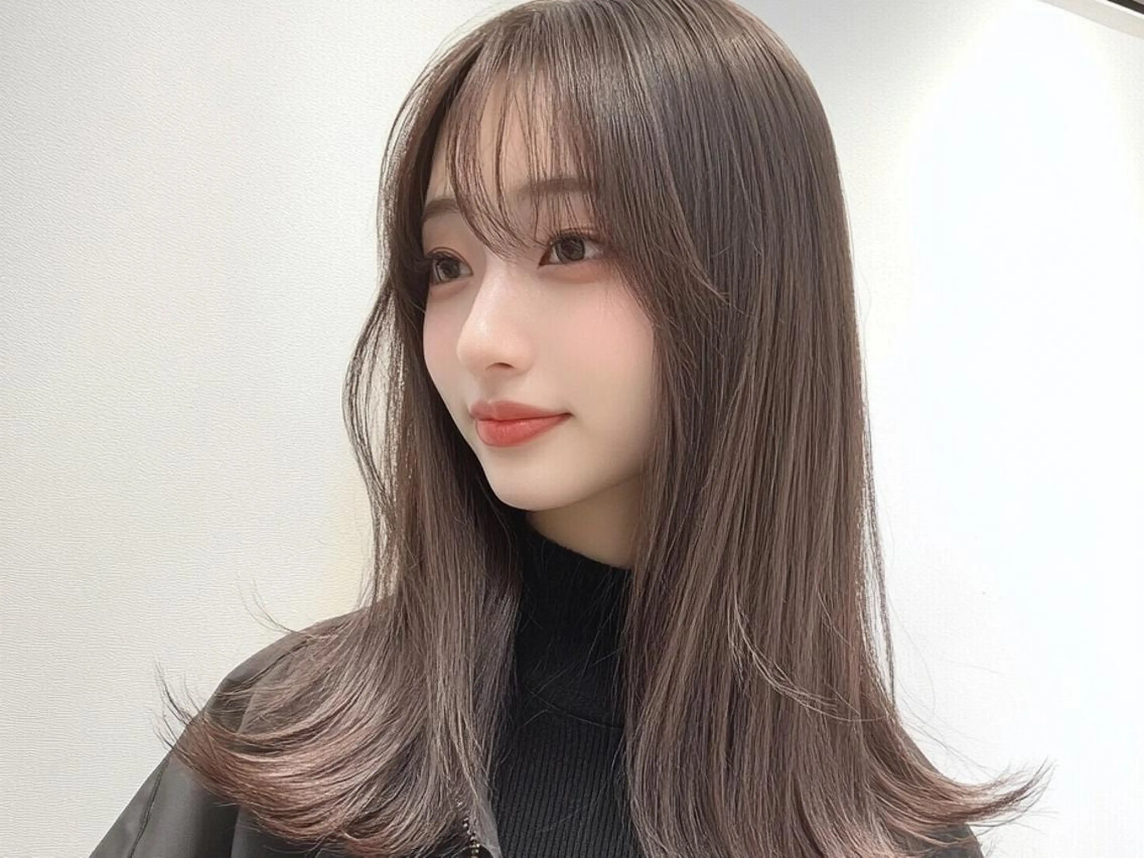 セミロング カラー 韓国ヘア/ブリーチ無 しWカラー/オリーブのヘアスタイル