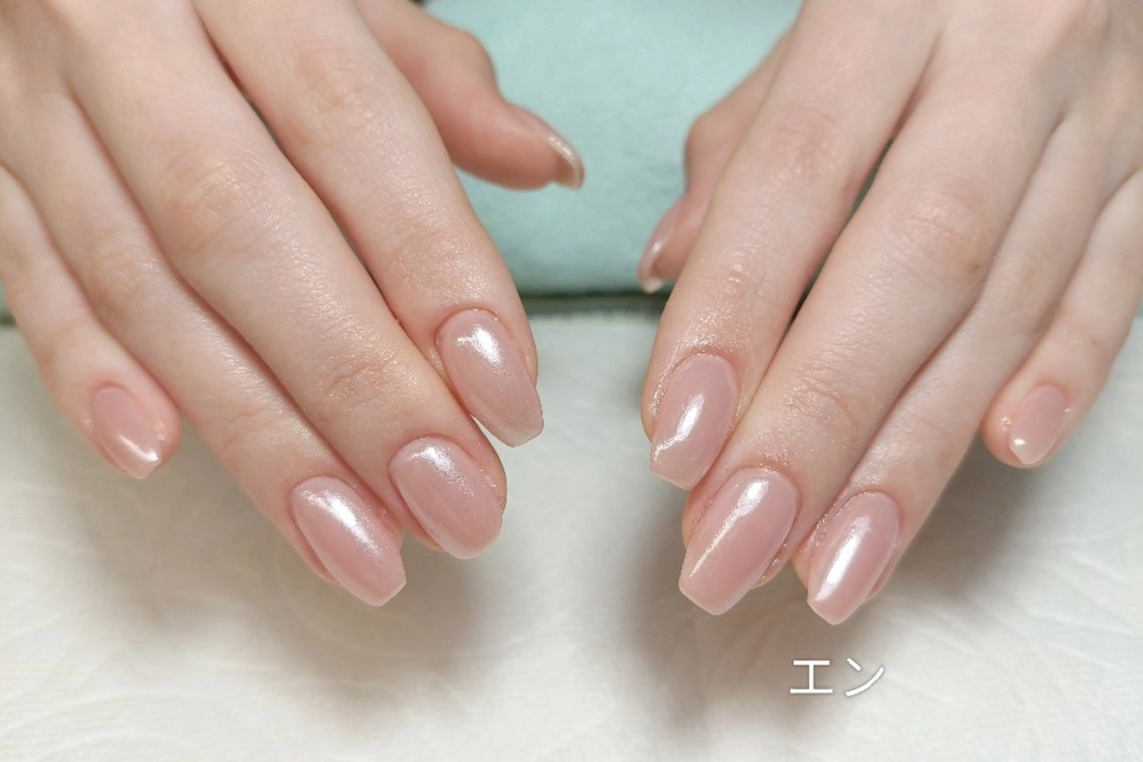 ネイル ミラーネイル ワンカラーネイル ピンク エ ンのネイルデザイン