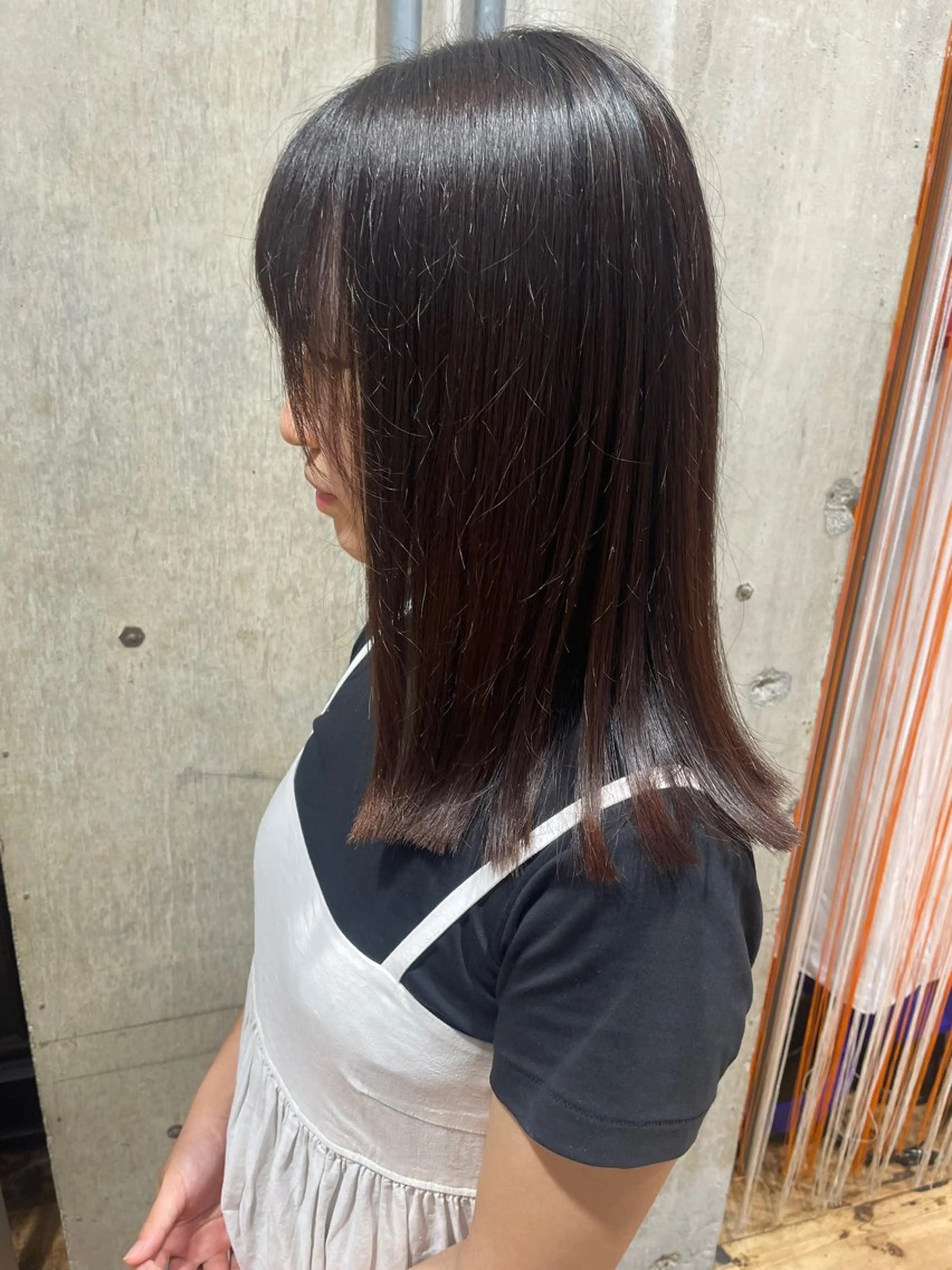 ミディアム トリートメント ワタナベ アオイのヘアスタイル