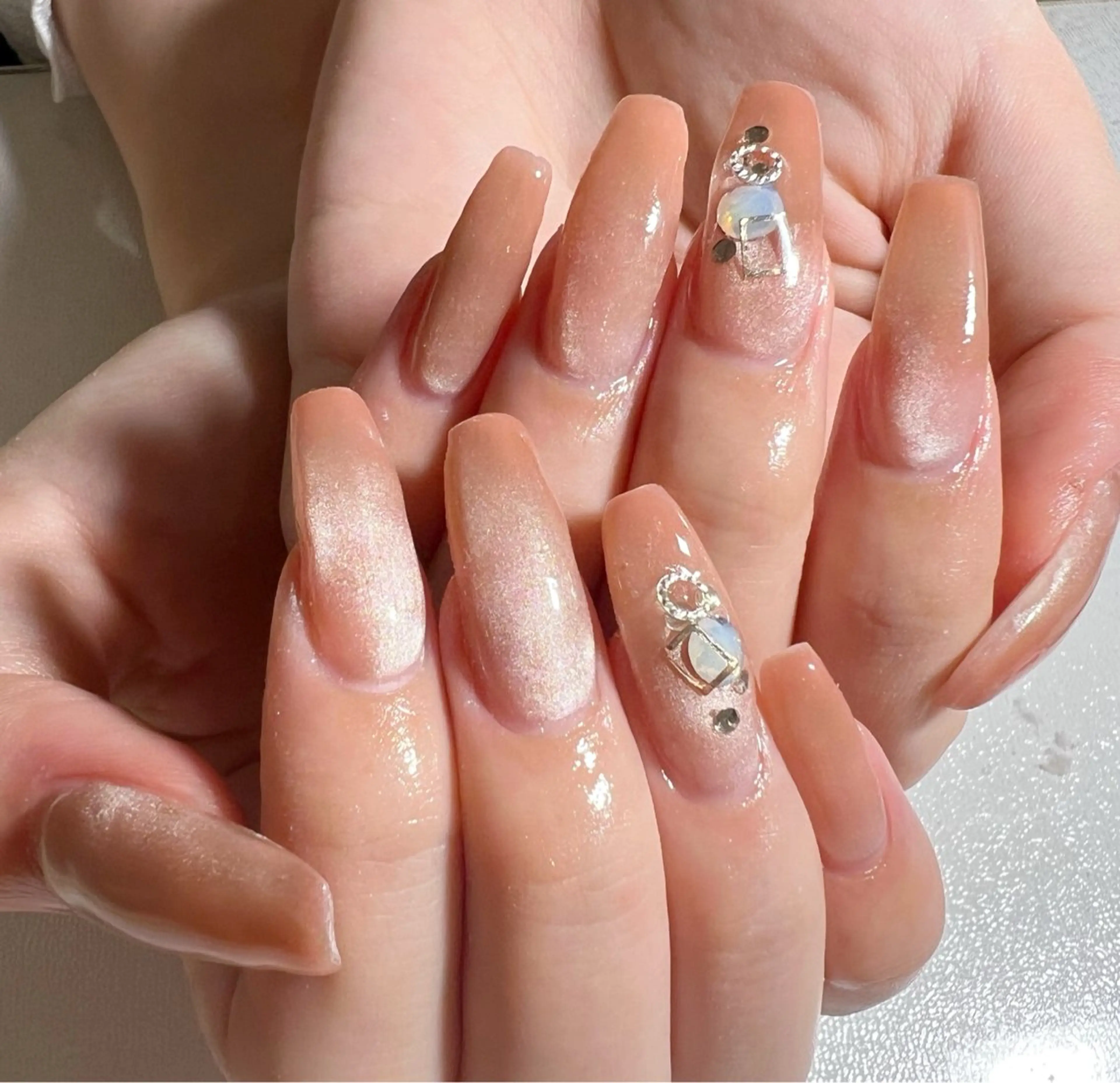 ネイル キラキラネイル マグネットネイル ハンドネイル フットネイル private salon mieのネイルデザイン