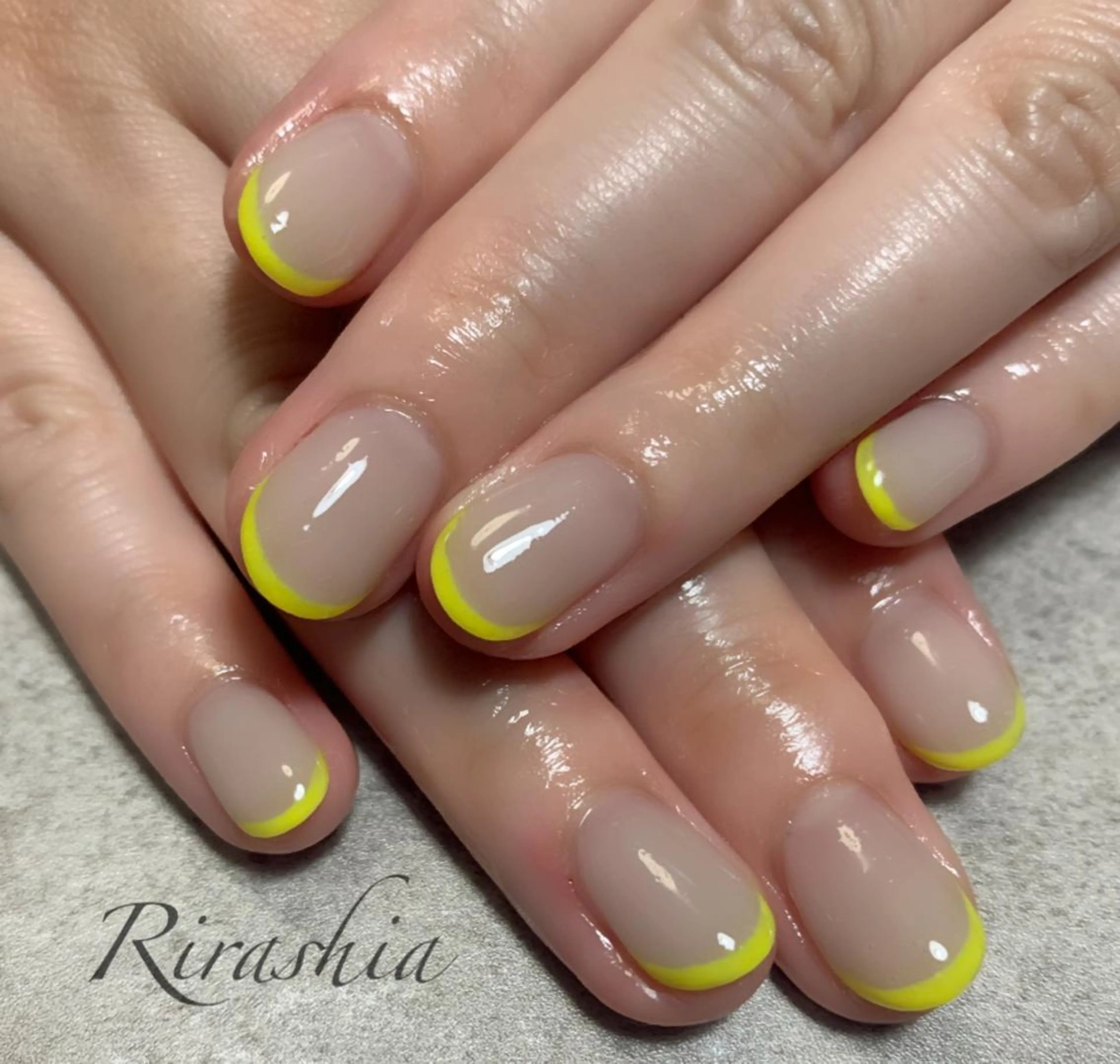 ネイル うる艶/透明感ネイル Rirashaのネイルデザイン