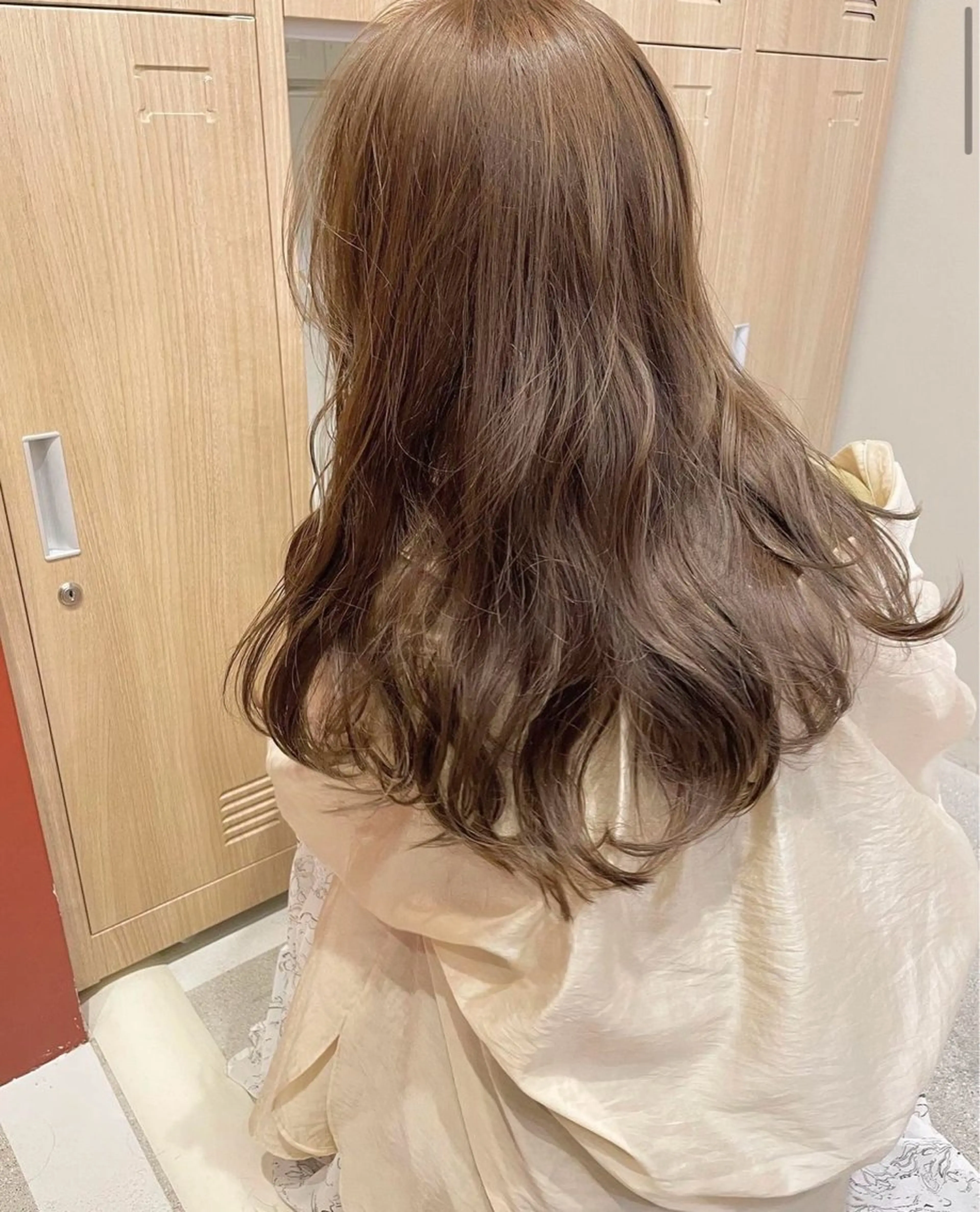 ロング カラー ベージュカラー 透明感×レイヤーカッ ト🌼kiraraのヘアスタイル