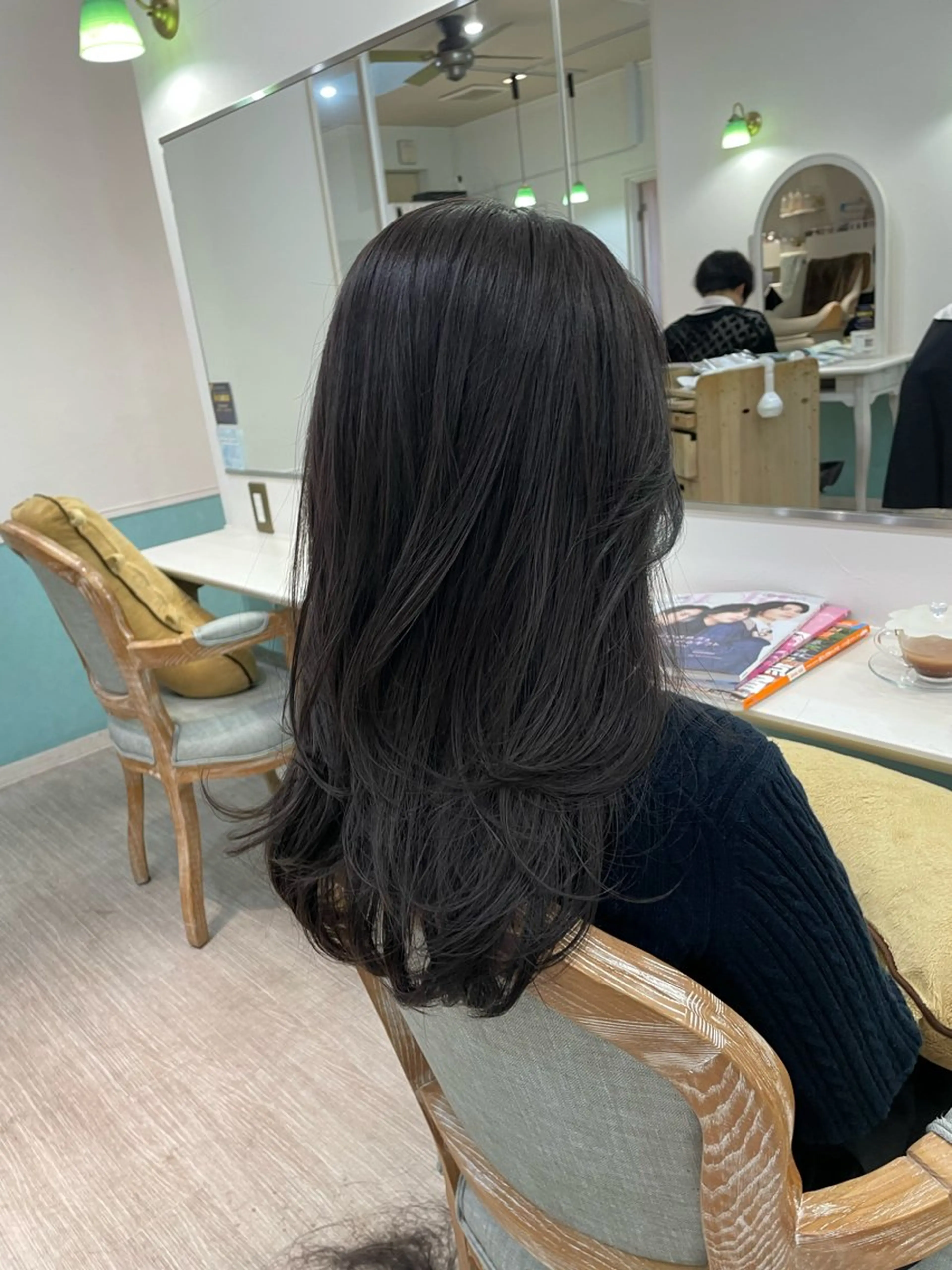 ロング カット ヘアカラー トリートメント ネモトメイナ🌿 今月末で退職しますのヘアスタイル