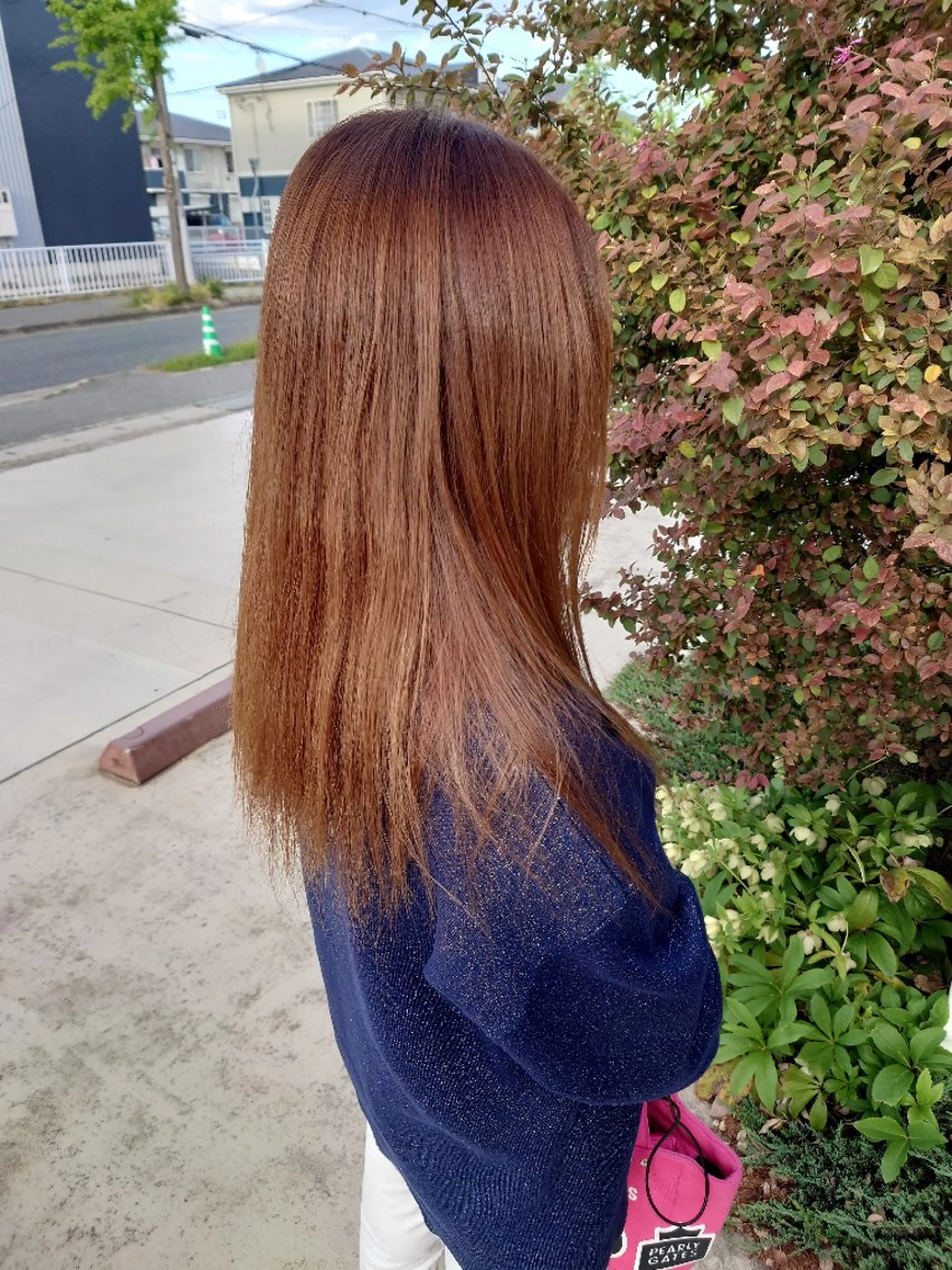 カラー ブリーチ ブラウンカラー ブリーチなしカラー ヘアカラー 藤田 和花のヘアスタイル