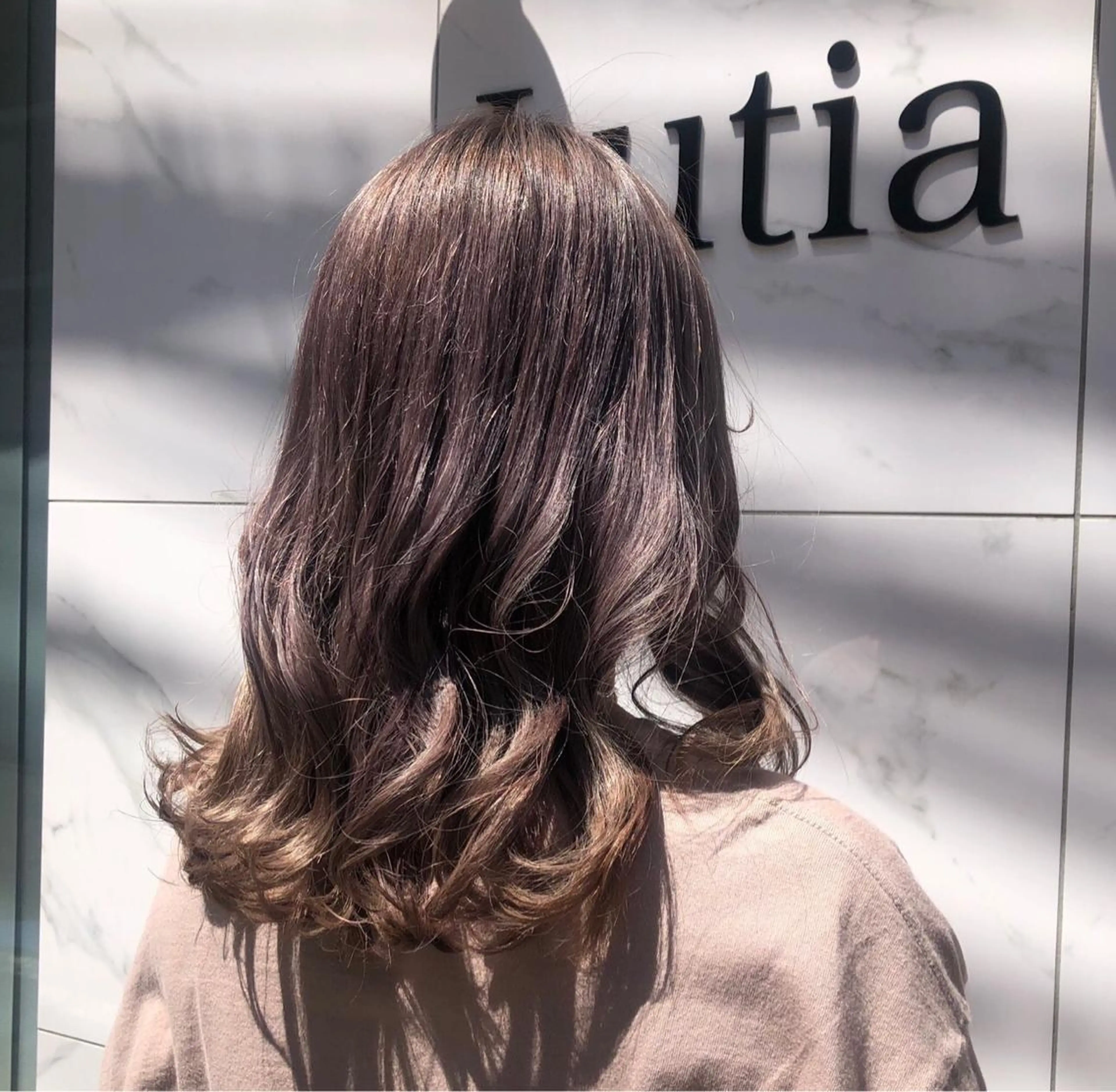 ミディアム カラー ヘアアレンジ HAIR SALON M Fe's所属・透明感カラー/レイヤ ー/小谷野真緒のヘアスタイル