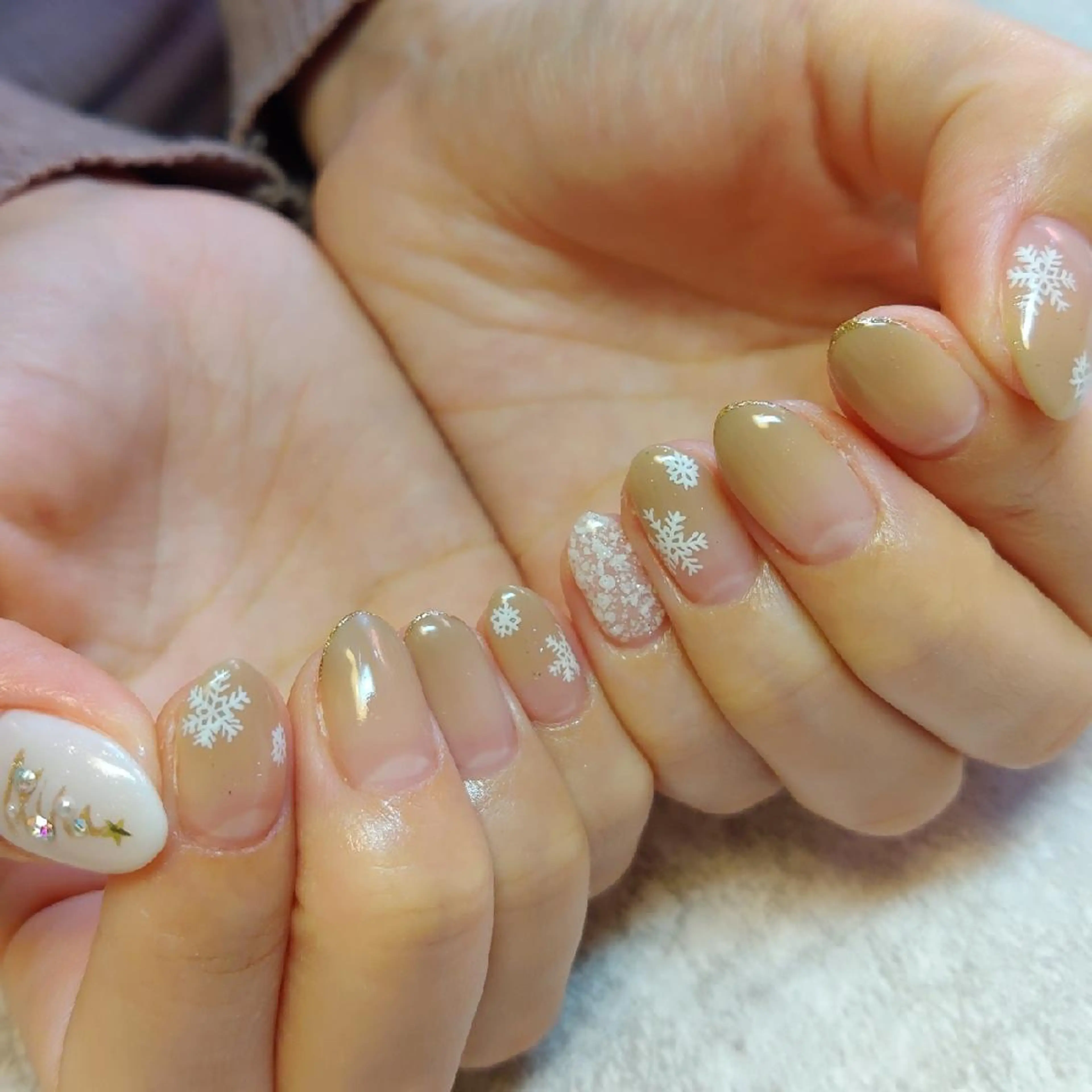ネイル 冬ネイル クリスマス ジェヌインネイル 河内のネイルデザイン