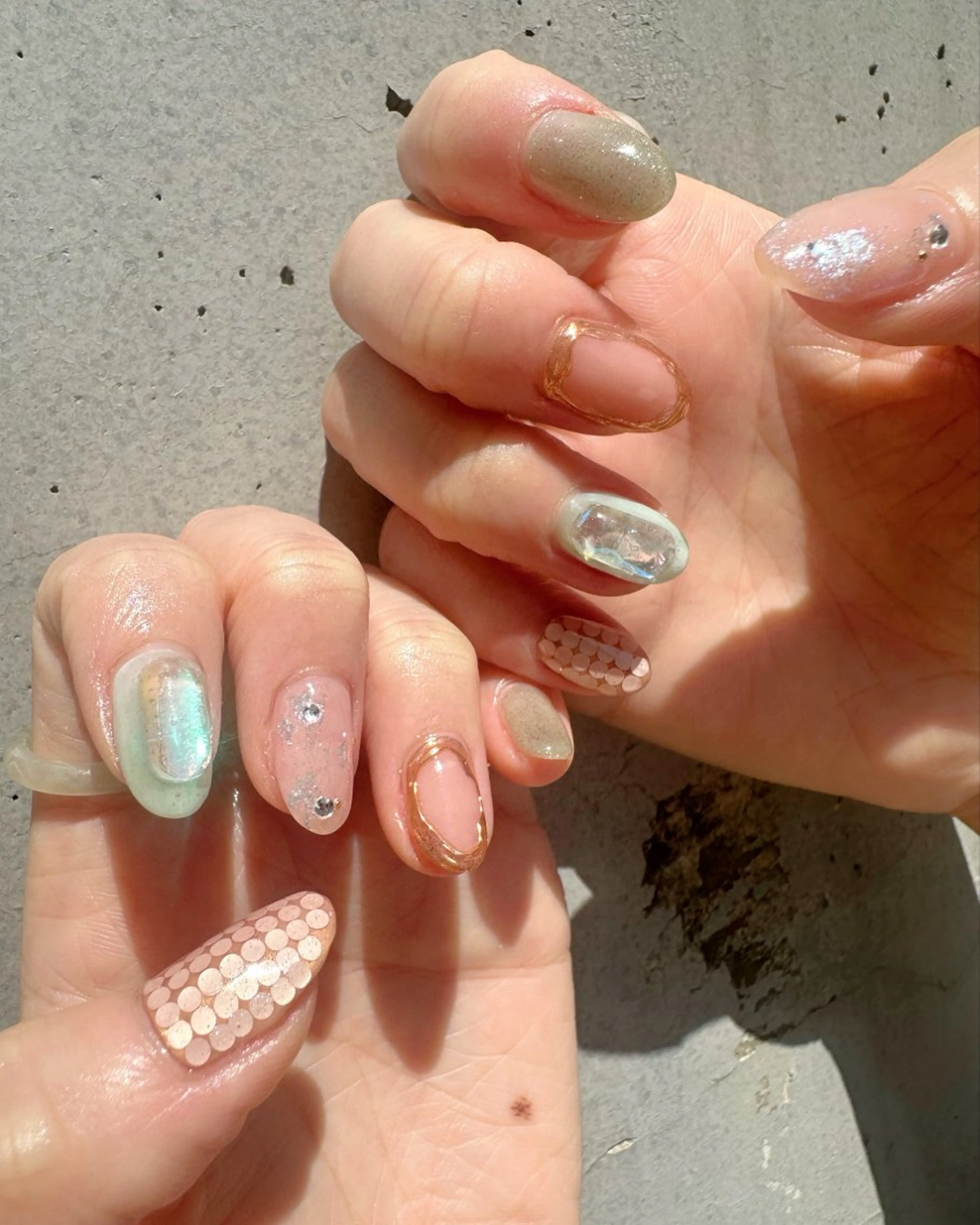 ネイル オーロラネイル クリアネイル 氷ネイル・うるうるネイル 韓国ネイル ミラーネイル 🪞KAPE NAIL 🪞のネイルデザイン