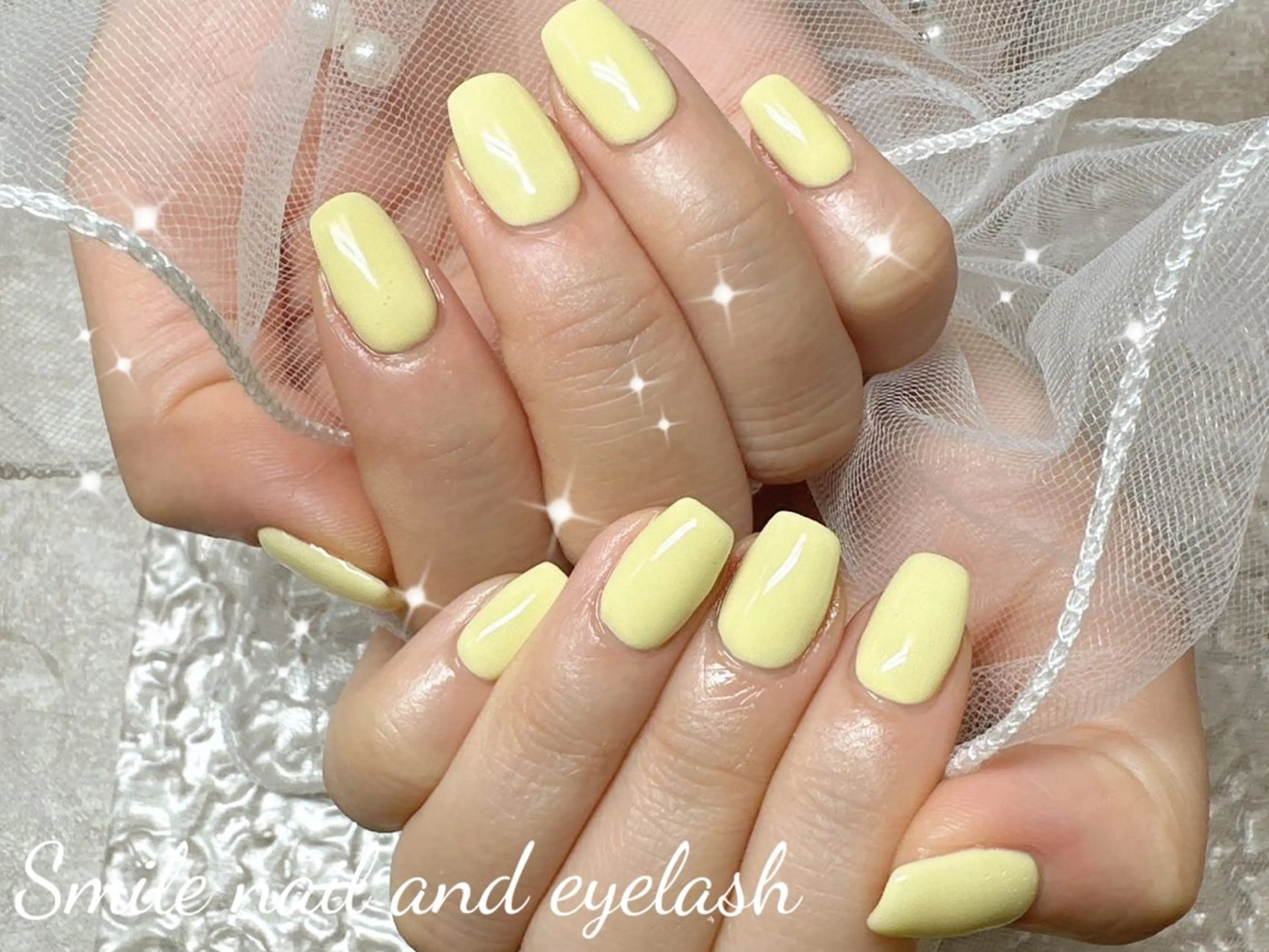 ソフトジェルオフは無料 です❣️整爪、甘皮ケア 保湿オイル込み❣️ 400色カラーから、選んで頂けます。の写真