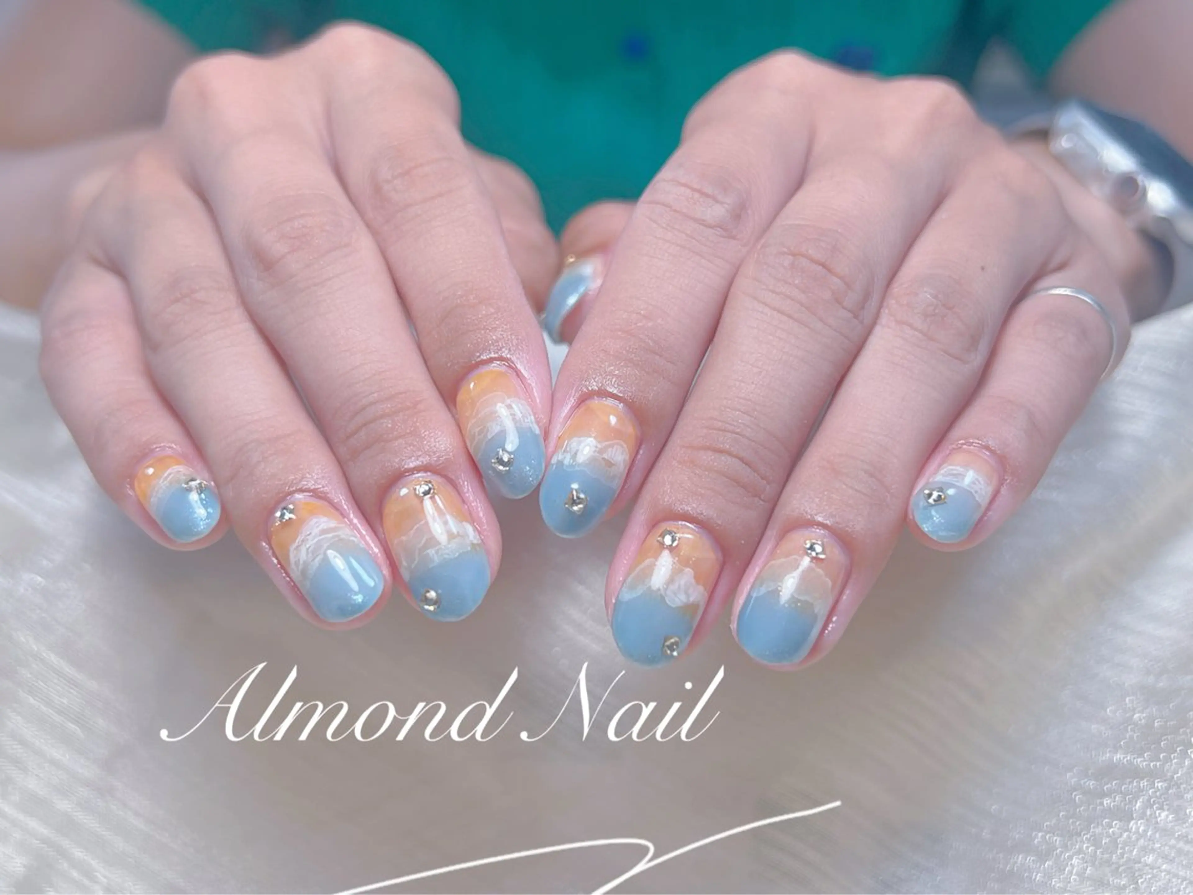 ネイル ハンドネイル Almond Nail 亀戸のネイルデザイン