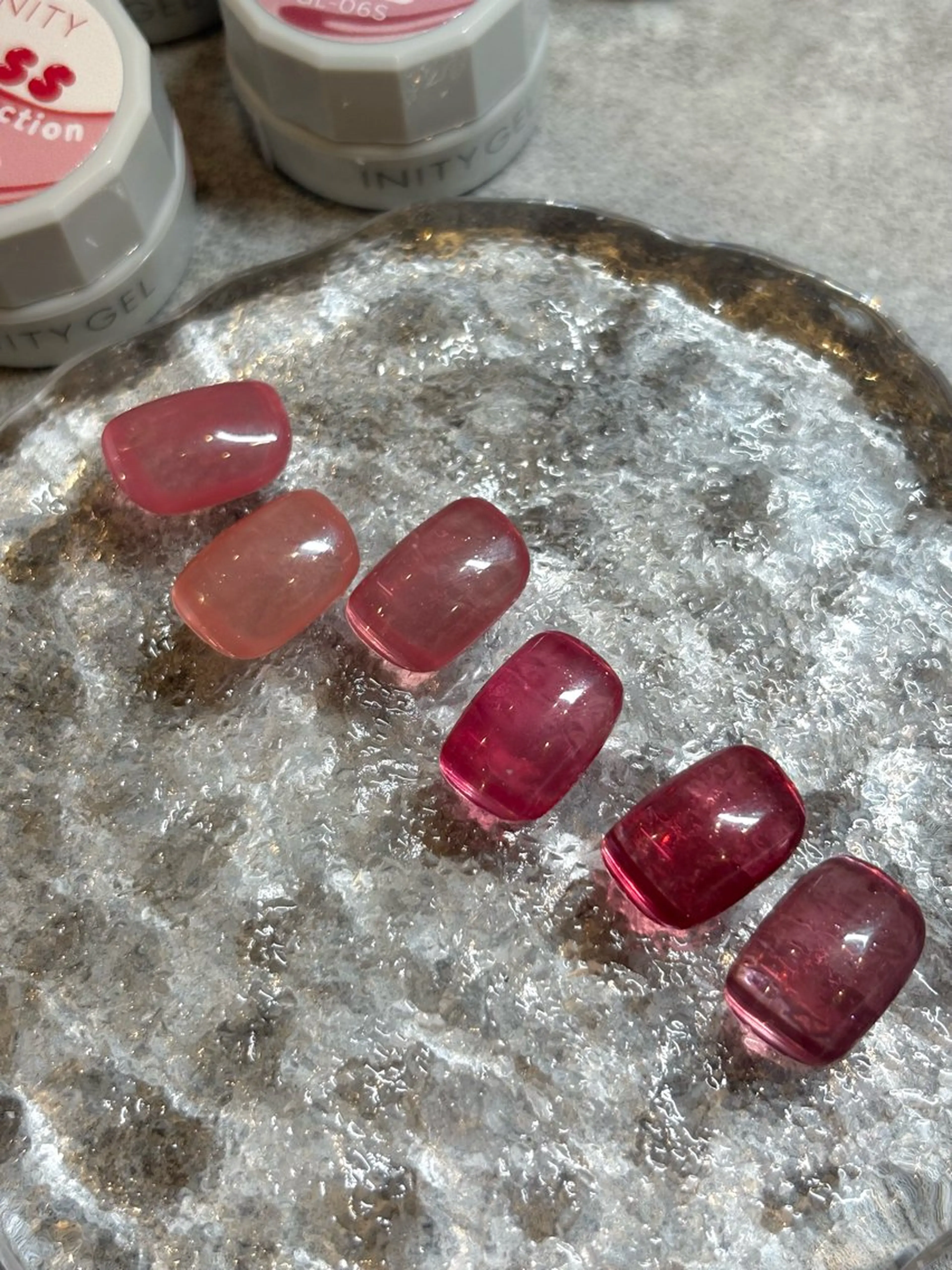 ネイル ラメ(グリッター) to:que(トーク)所属・本町🤍ちゅるん 自爪育成✨🤍のネイルデザイン