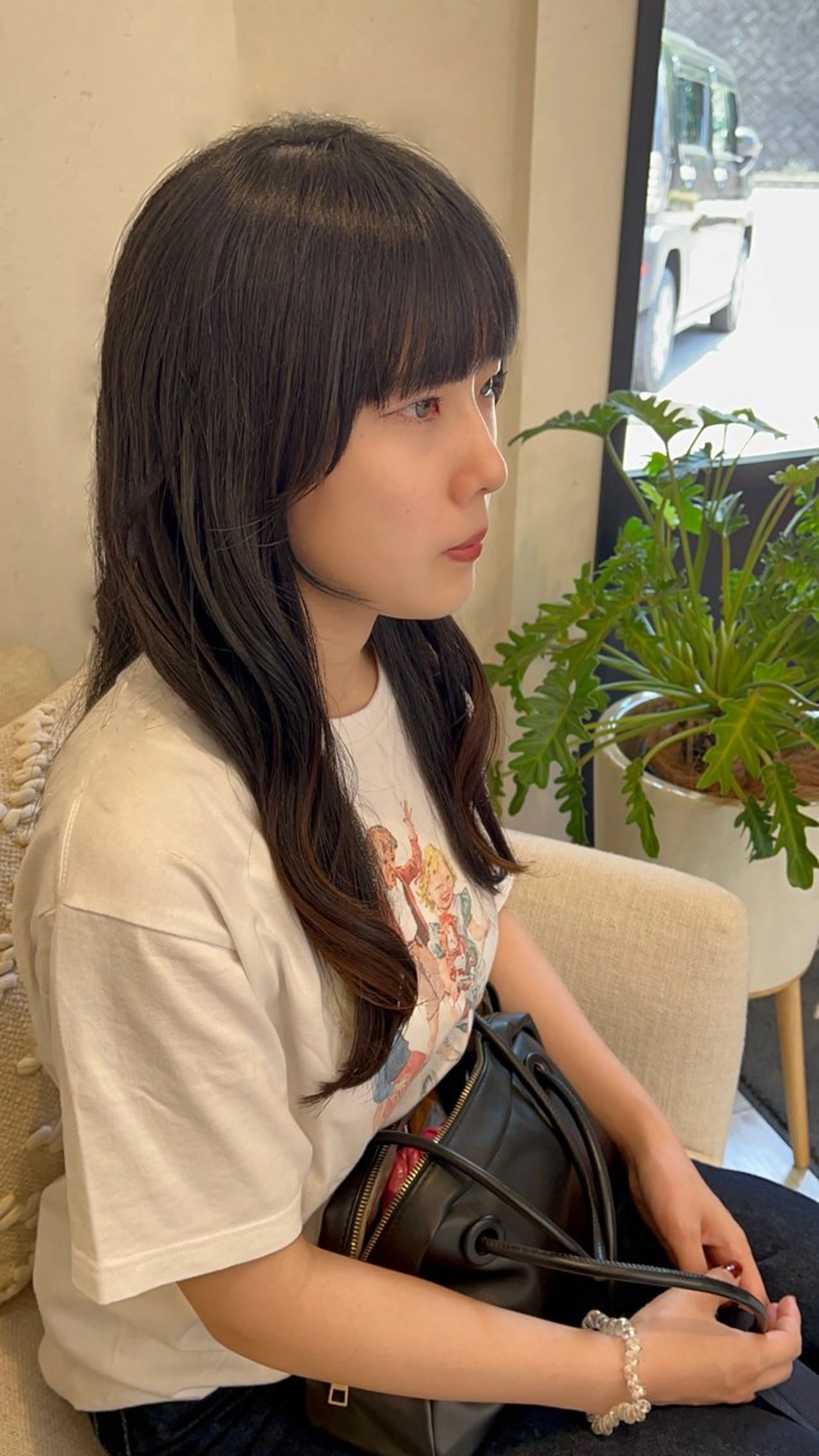 ロング 顔周りカット ヘアカラー amiehairroom所属・むらたナチュラルパー マ🌀透明感カラーのヘアスタイル