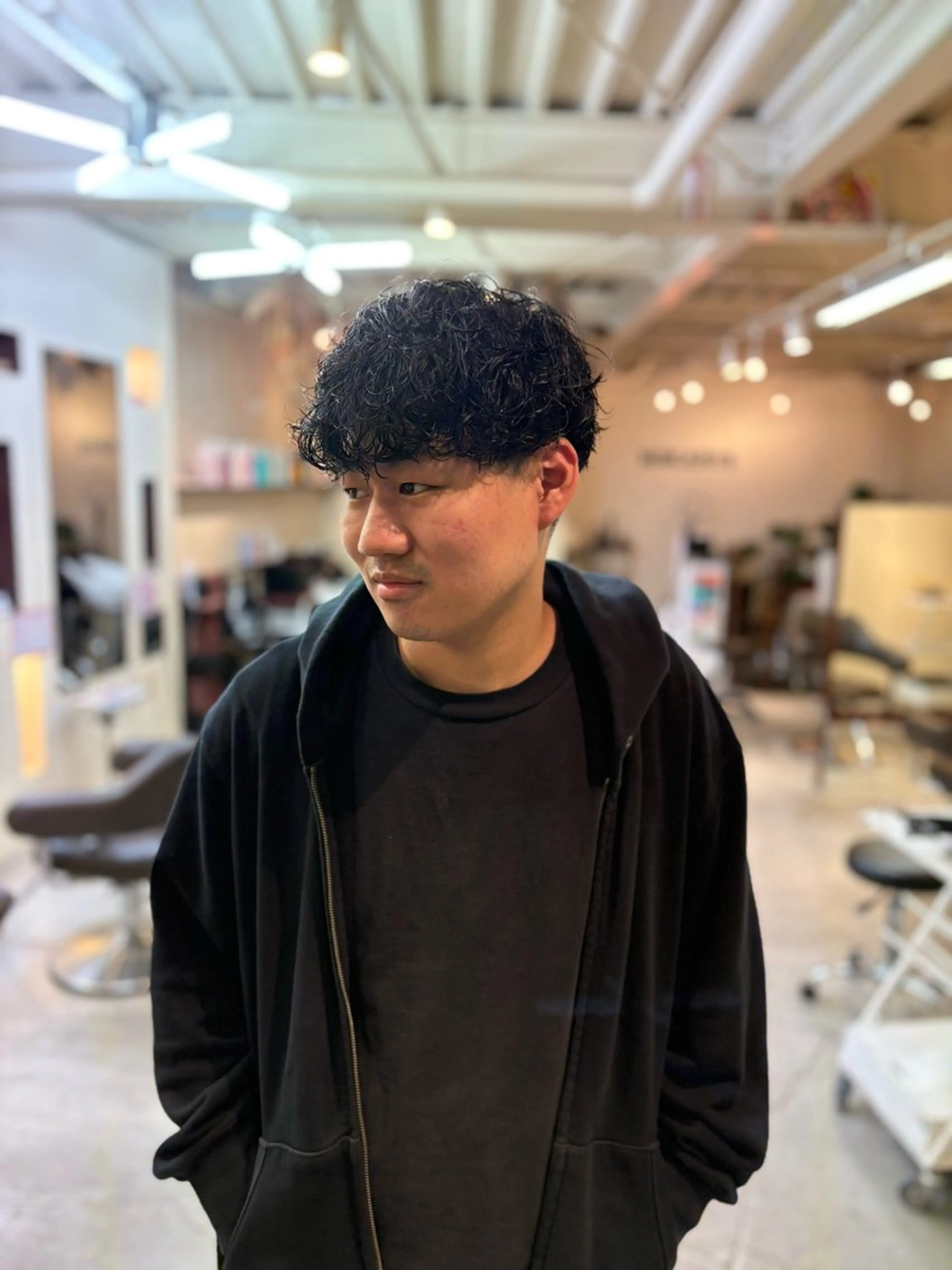 ショート パーマ メンズ カット パーマ HIKARIS所属・北井 大翔のヘアスタイル