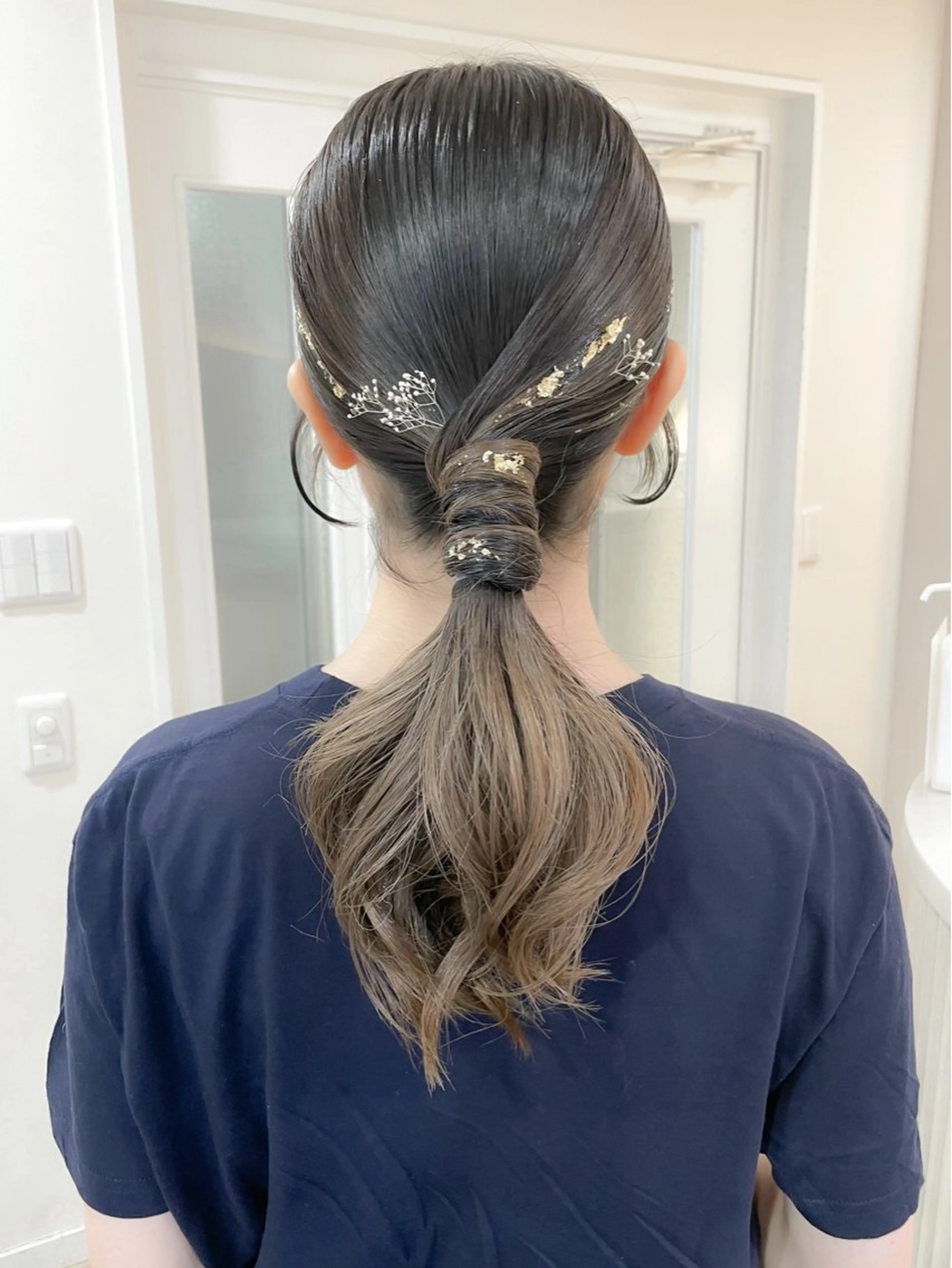 ヘアアレンジ ボブ ヘアセット ミディアム/顔周り/ ベージュ🌼mayuのヘアスタイル