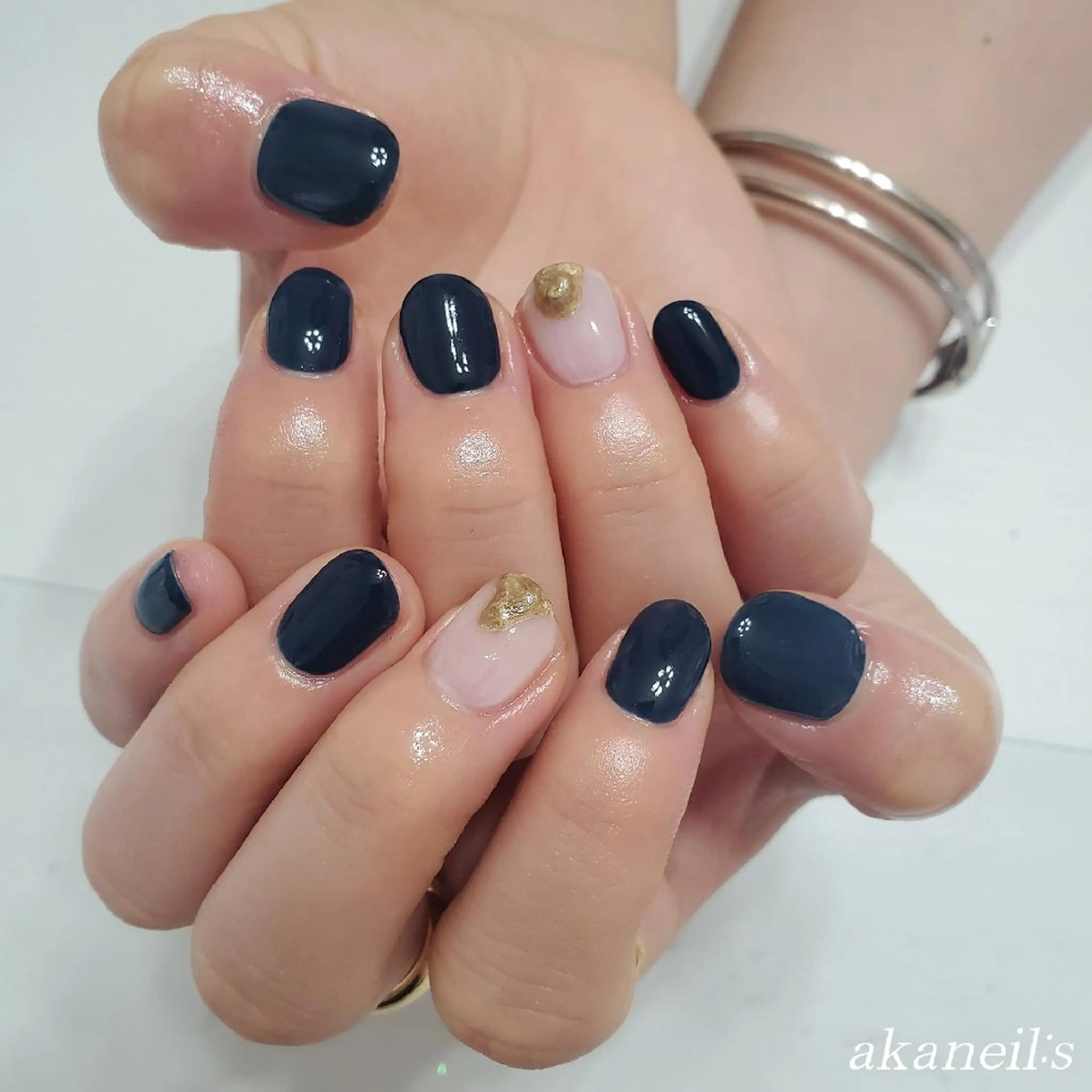 ネイル ジェルネイル ミラーネイル ニュアンスネイル ぷっくりネイル 【akaneils】 アカネのネイルデザイン