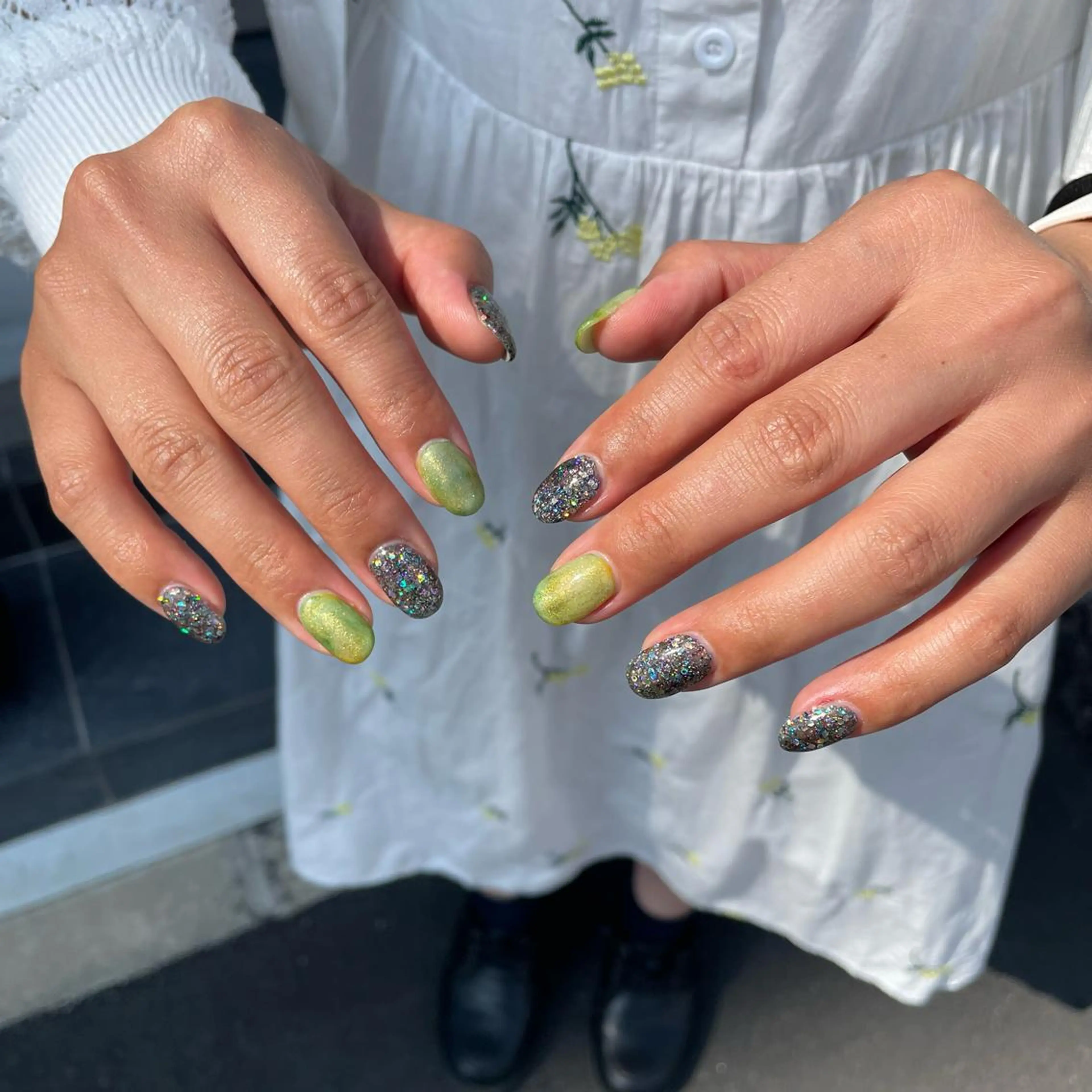 ネイル neouv所属・NEOUV NAILのネイルデザイン