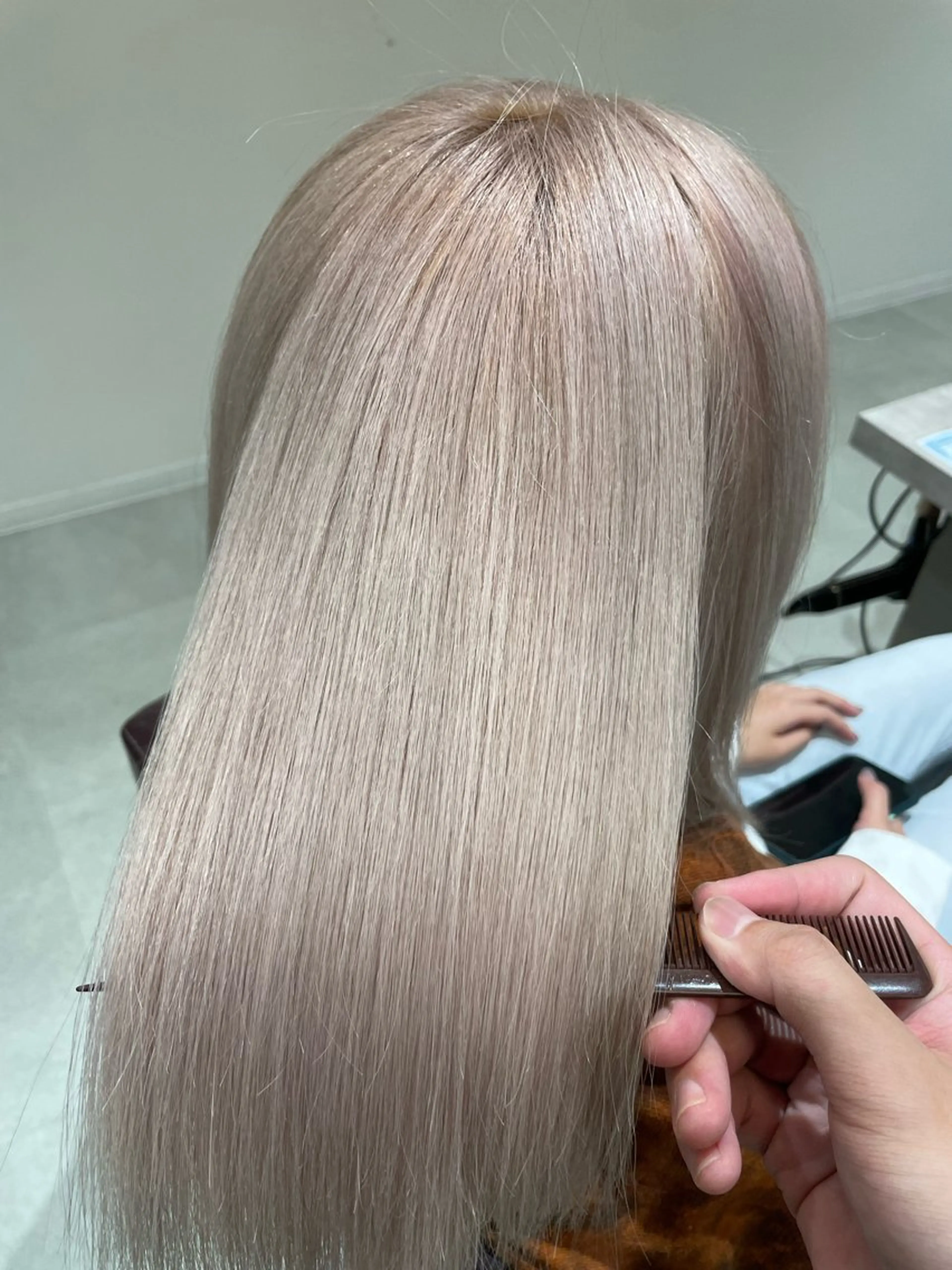 セミロング トリートメント Seen.所属・吉野 智行のヘアスタイル