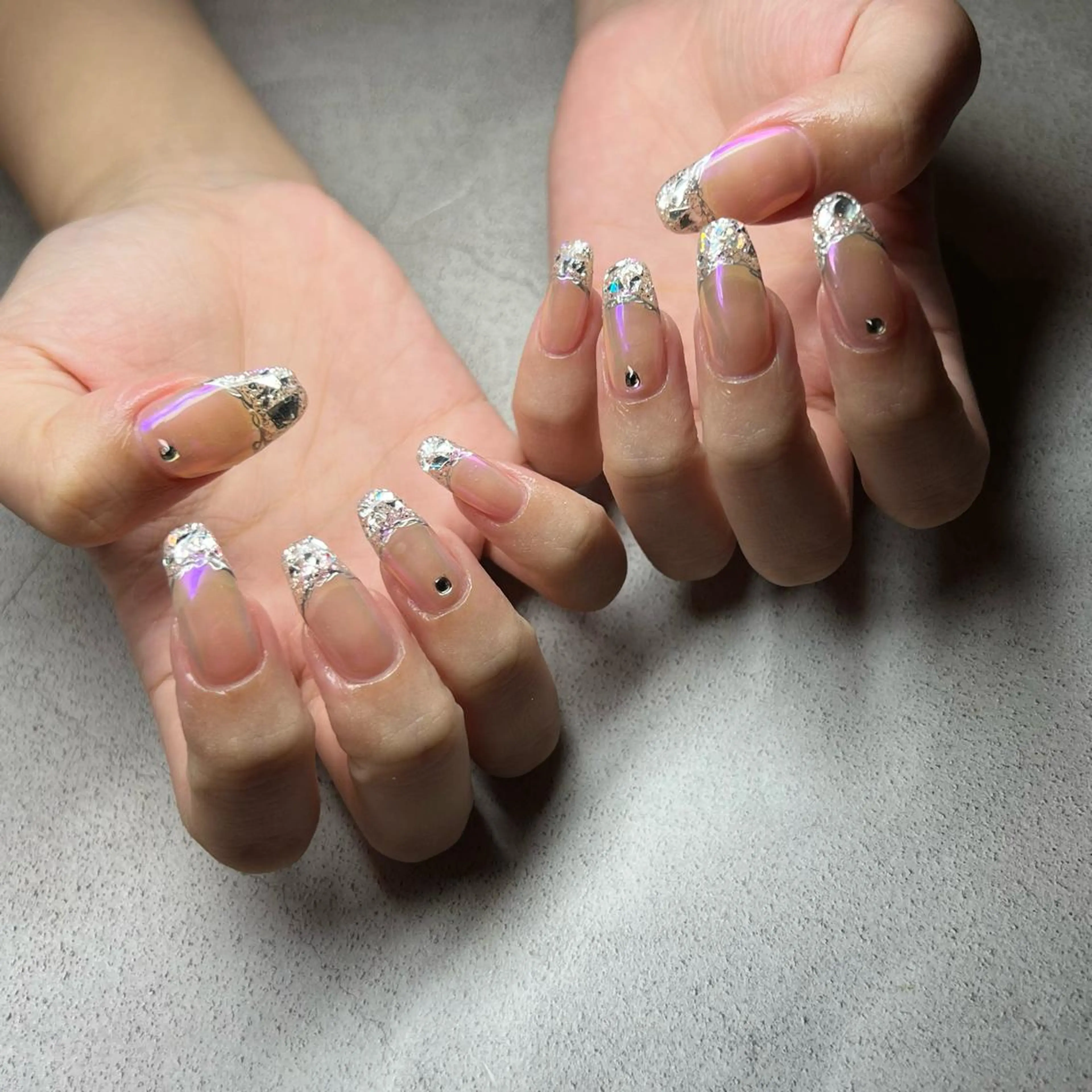 ネイル フレンチネイル ガラスフレンチ ハンドネイル 𝐫𝐚𝐢 𝐧𝐚𝐢𝐥のネイルデザイン