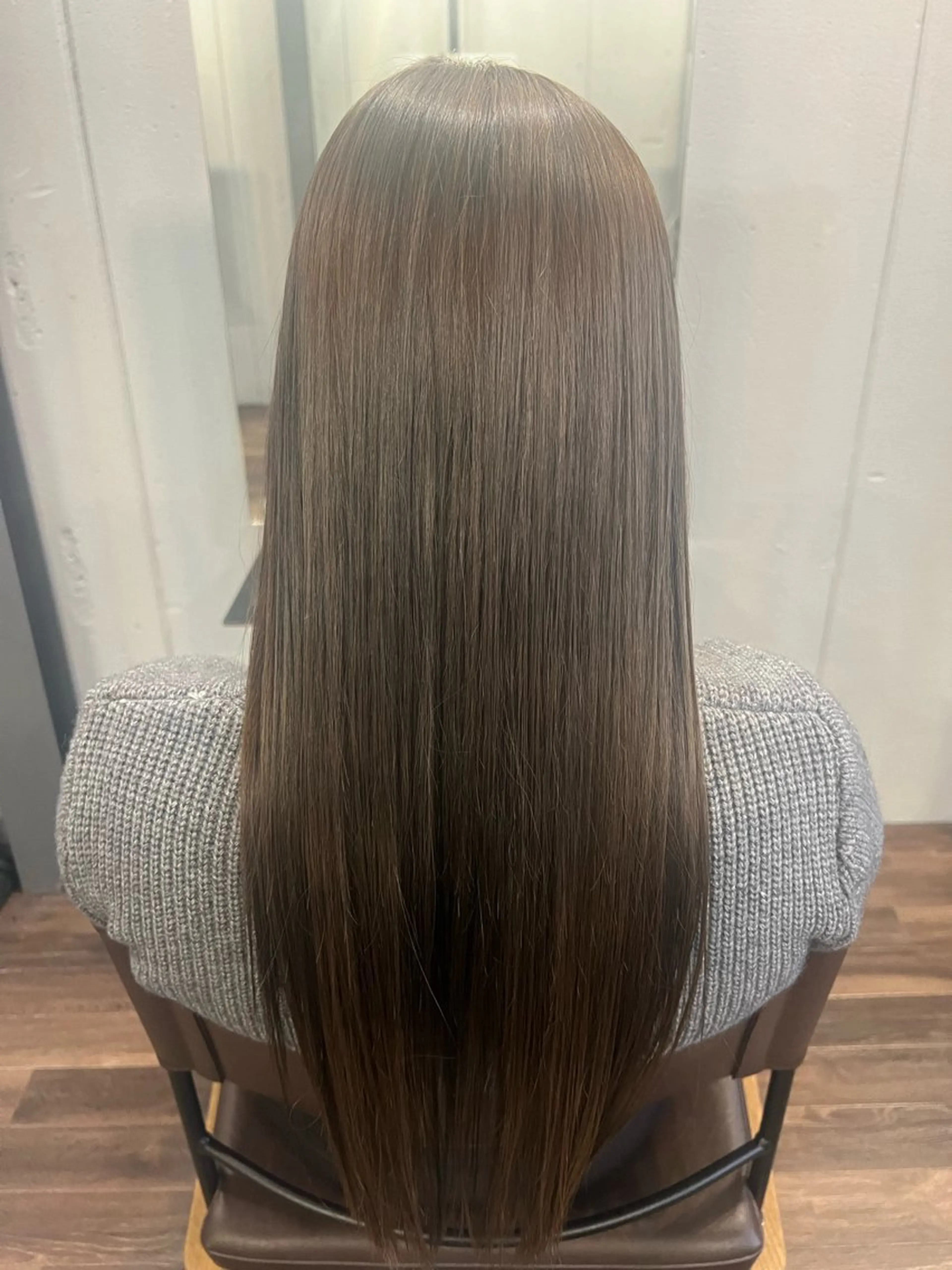 ロング カラー デザインカラー ハイライトカラー ハイトーンカラー ハイライト ヘアカラー terra🌈大久保 睦美のヘアスタイル