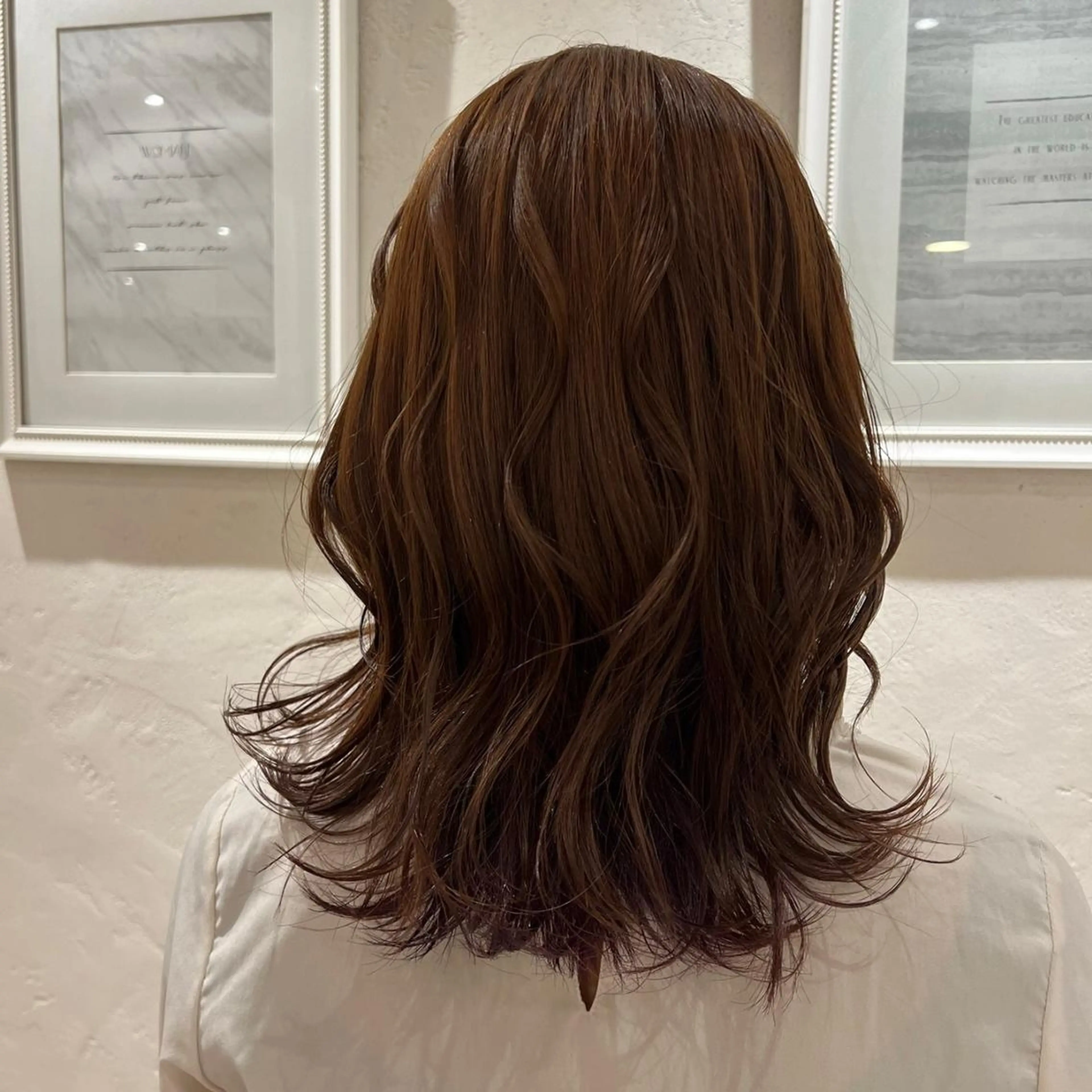 ミディアム 🌈アロマヘアルーム 新宿3号店🌈のヘアスタイル