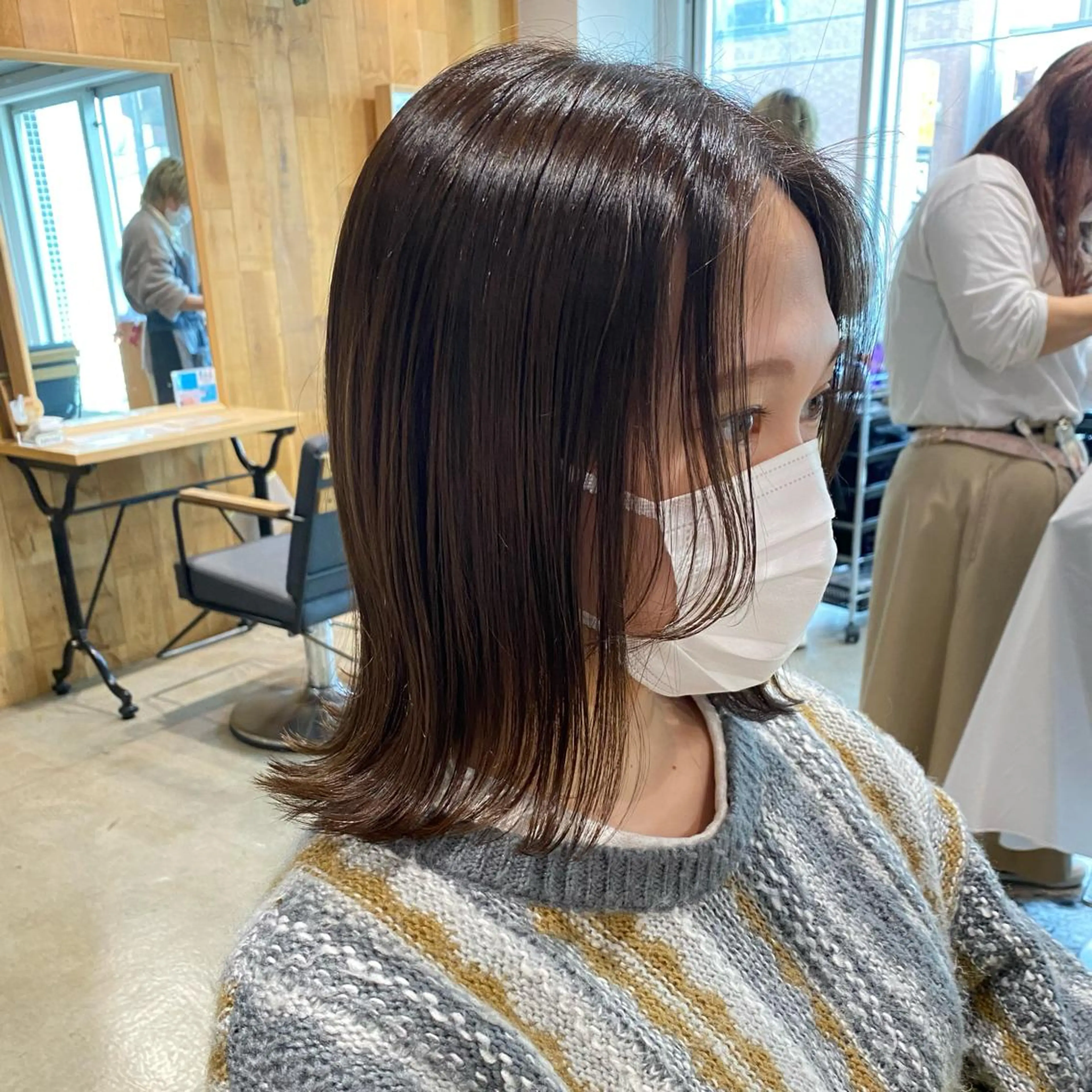 ミディアム 顔周りカット レイヤー/髪質改善 渡邉【日吉美容室】のヘアスタイル