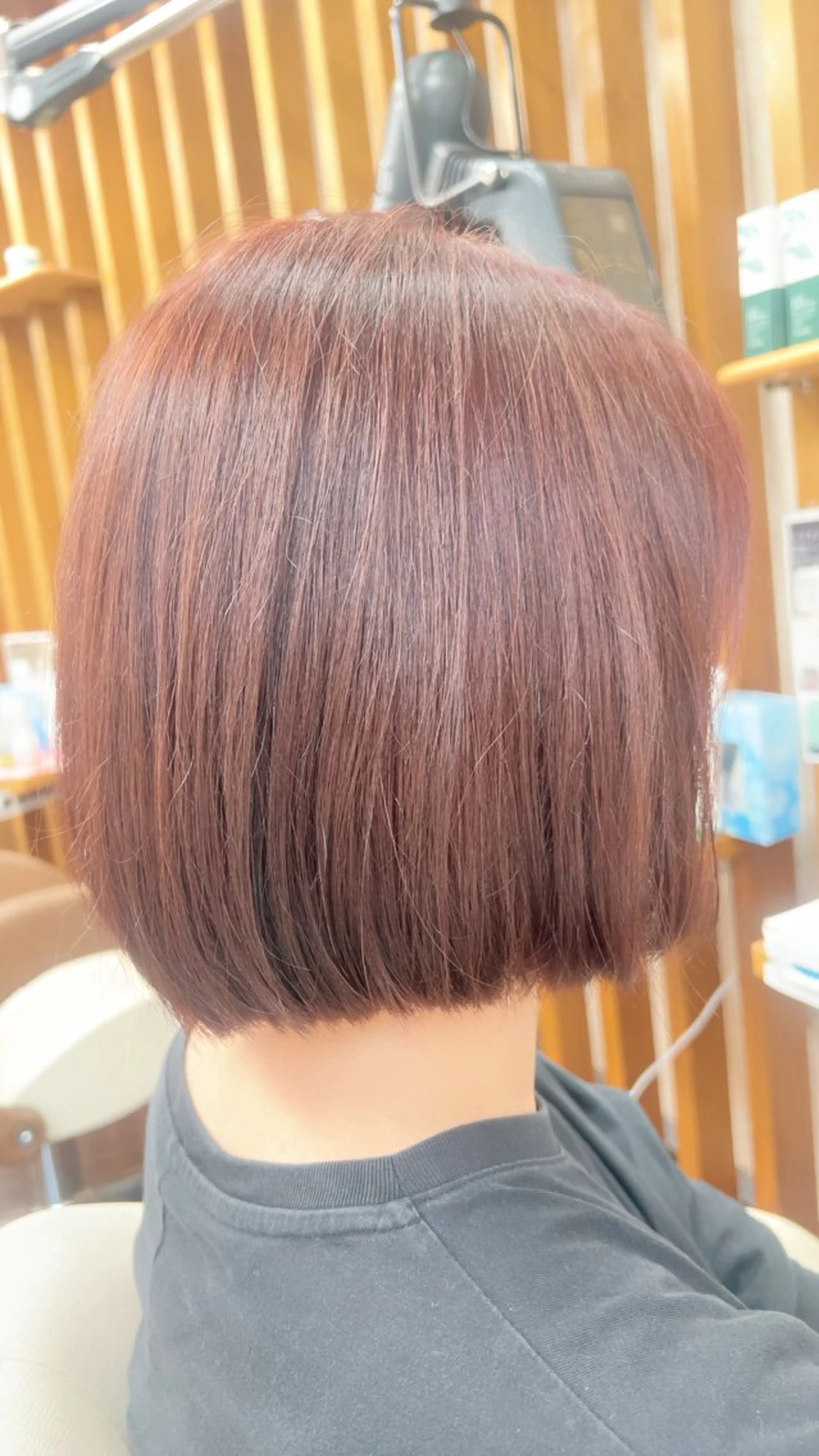 ミディアム ダブルカラー寒色系 ボリューム改善ハヤトのヘアスタイル