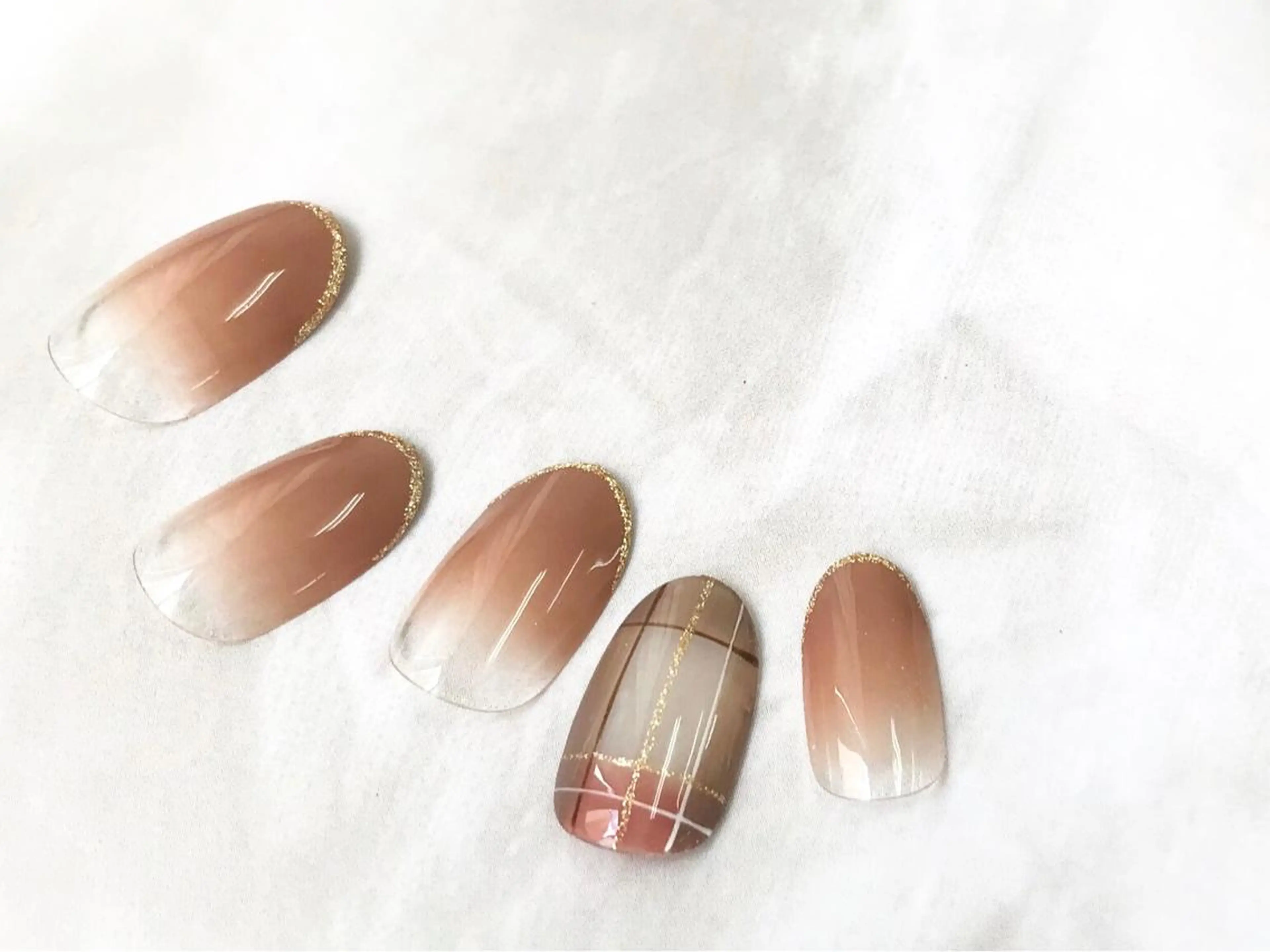 ネイル クレアラルーチェ 博多駅前店のマツエク・マツパデザイン