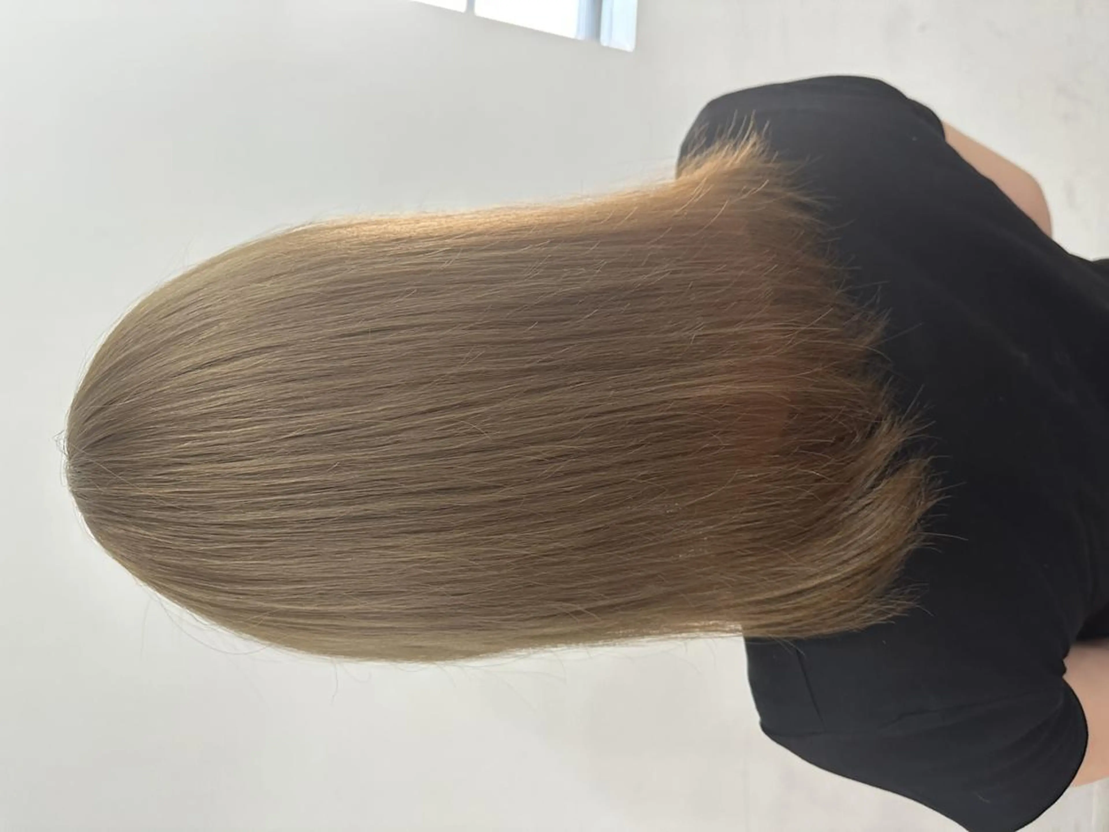 ロング カラー ヘアアレンジ MISAKIエクステ ブリーチ\5900のヘアスタイル