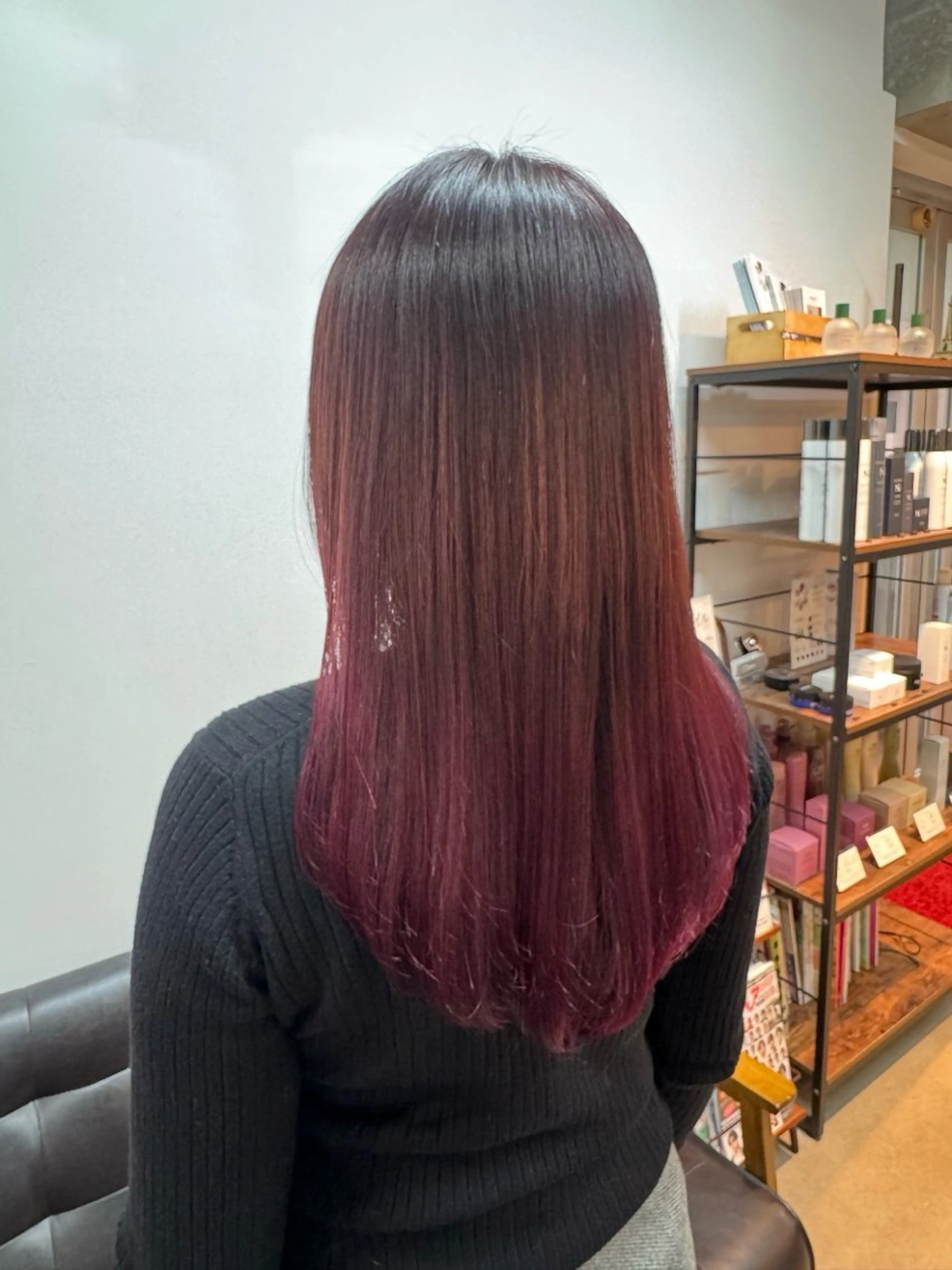 ロング カラー グラデーションカラー ロング 安岡美咲✂︎ 艶カラー/髪質改善のヘアスタイル