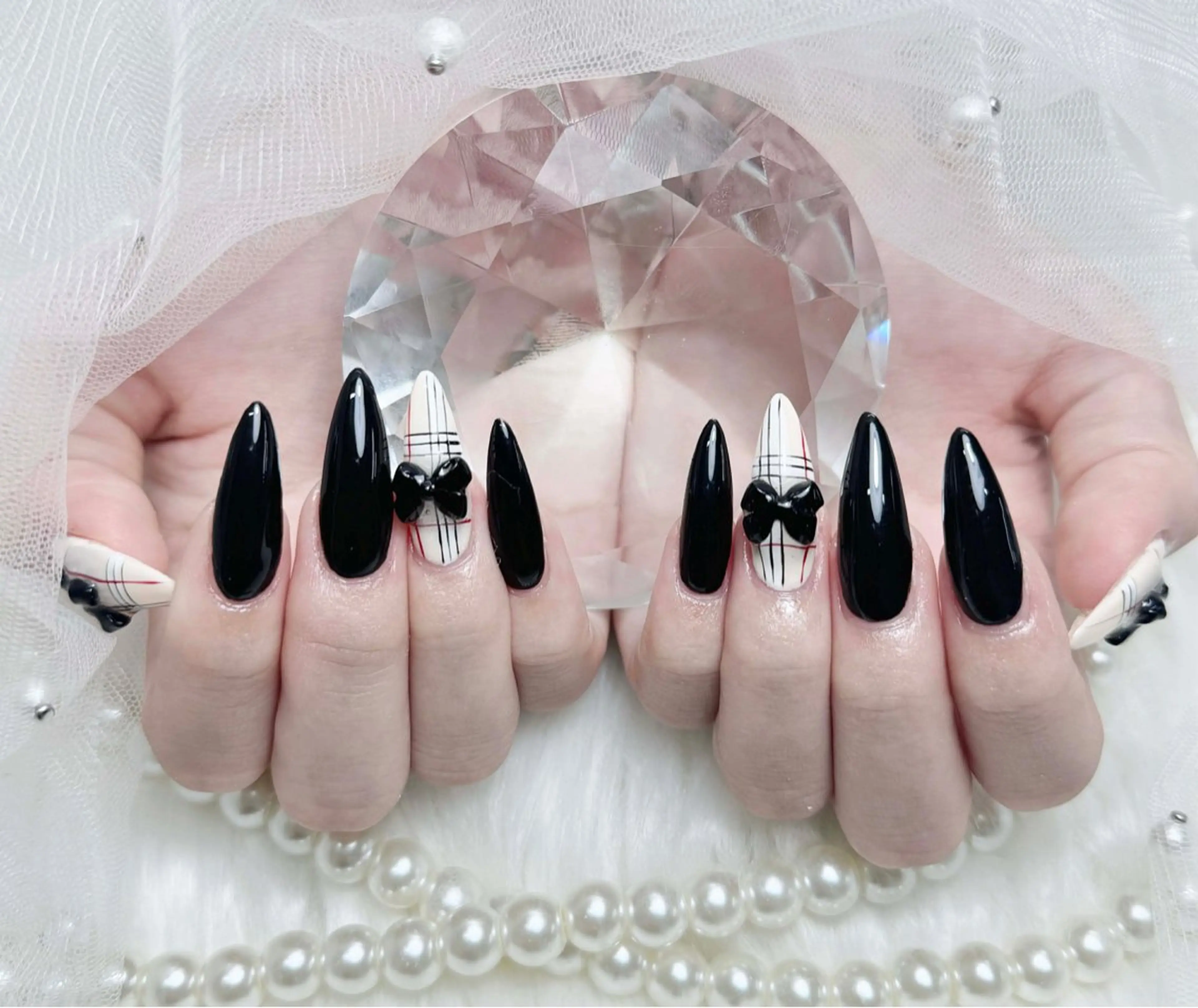 ネイル ハンドネイル いちご chan novaのネイルデザイン