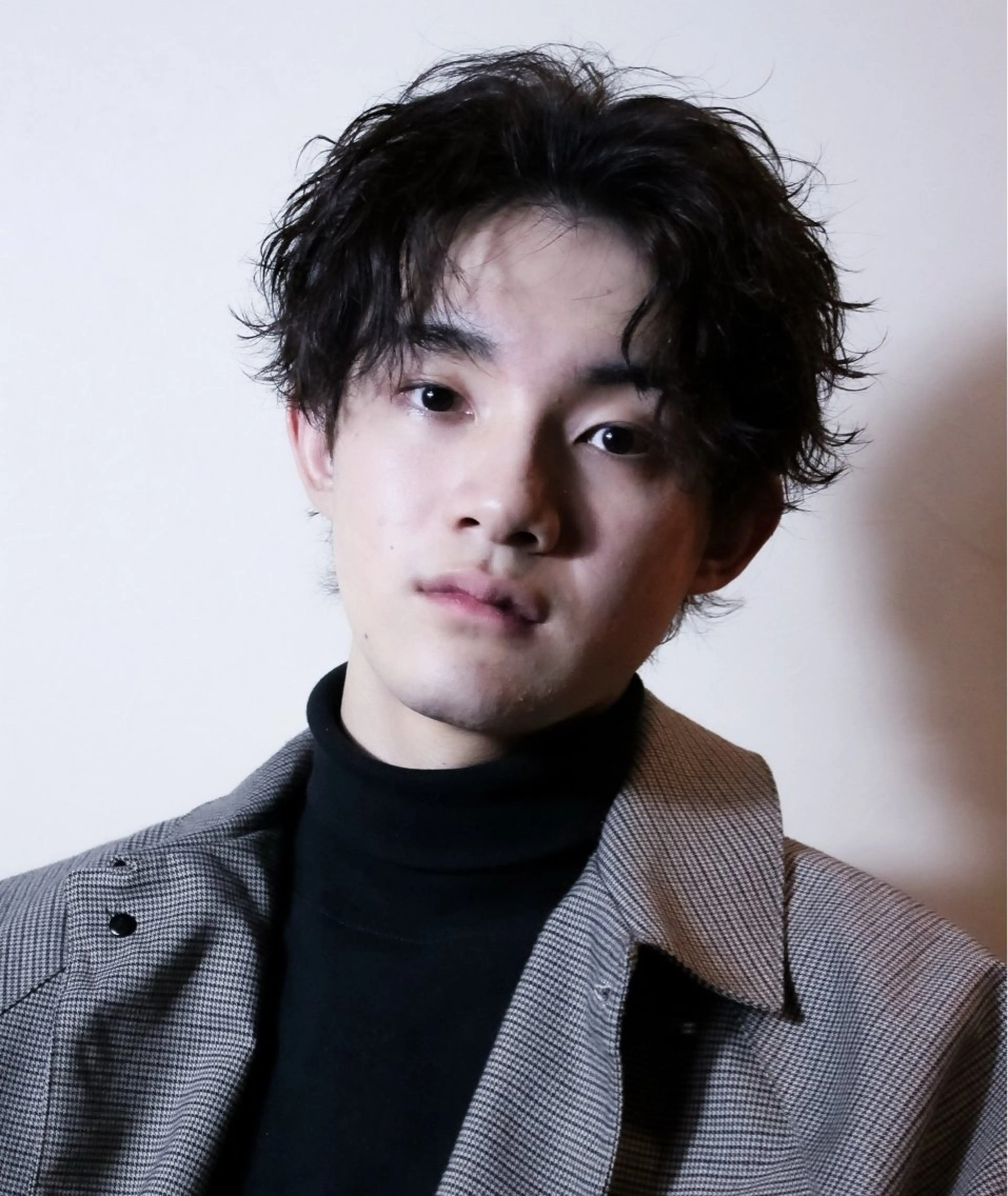 ショート パーマ メンズ SALOWIN名古屋Suite店所属・名古屋のメンズ特化 美容師/わたるのヘアスタイル