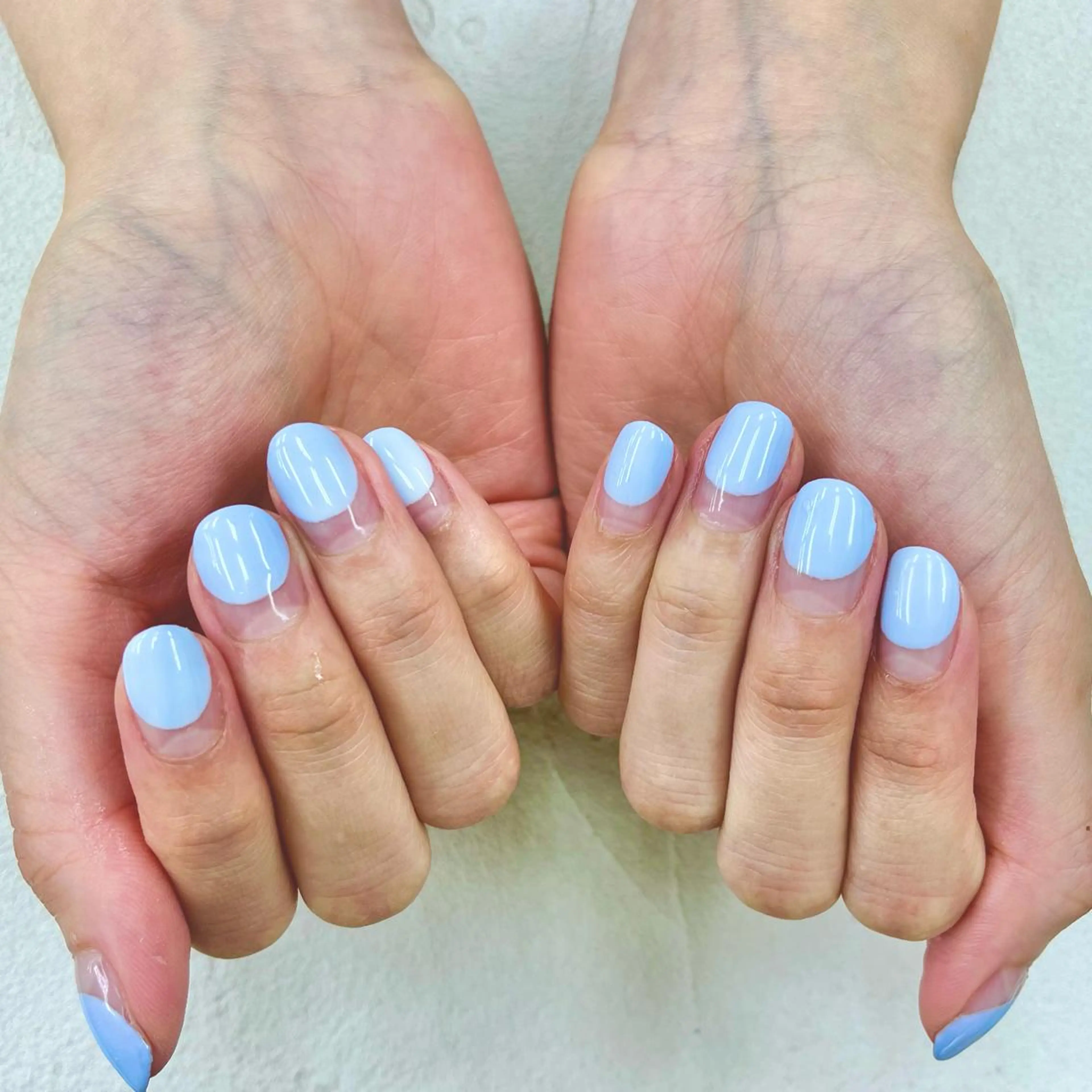 ネイル フレンチネイル シンプルネイル One’Ness所属・One’Ness Nana🤍のネイルデザイン