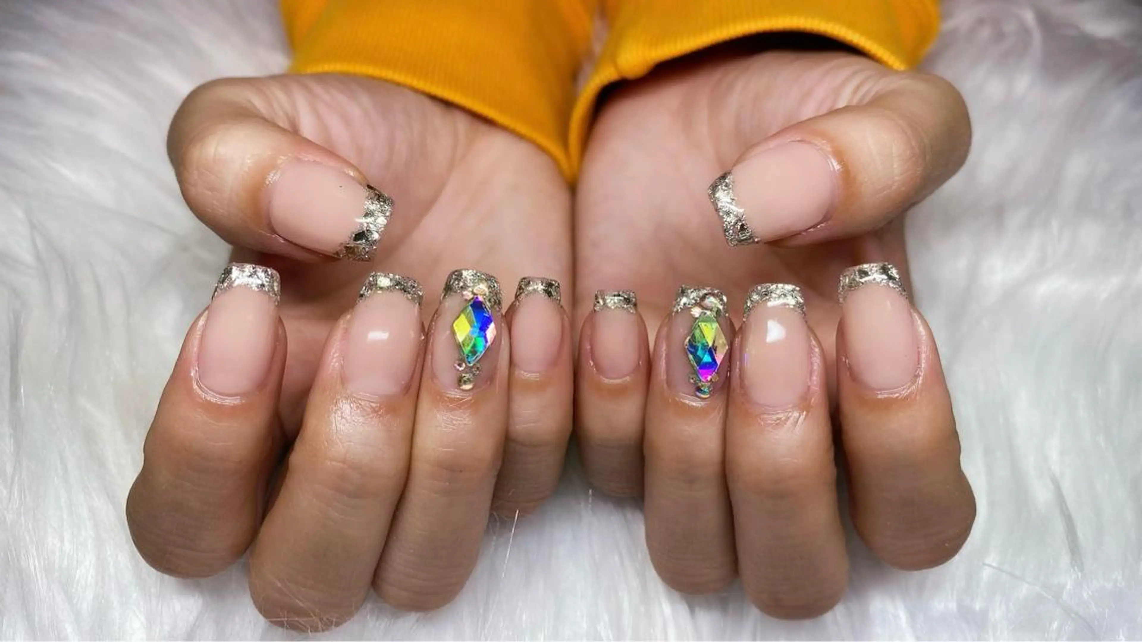 ネイル フレンチネイル ガラスフレンチ スカルプネイル Era nailのネイルデザイン