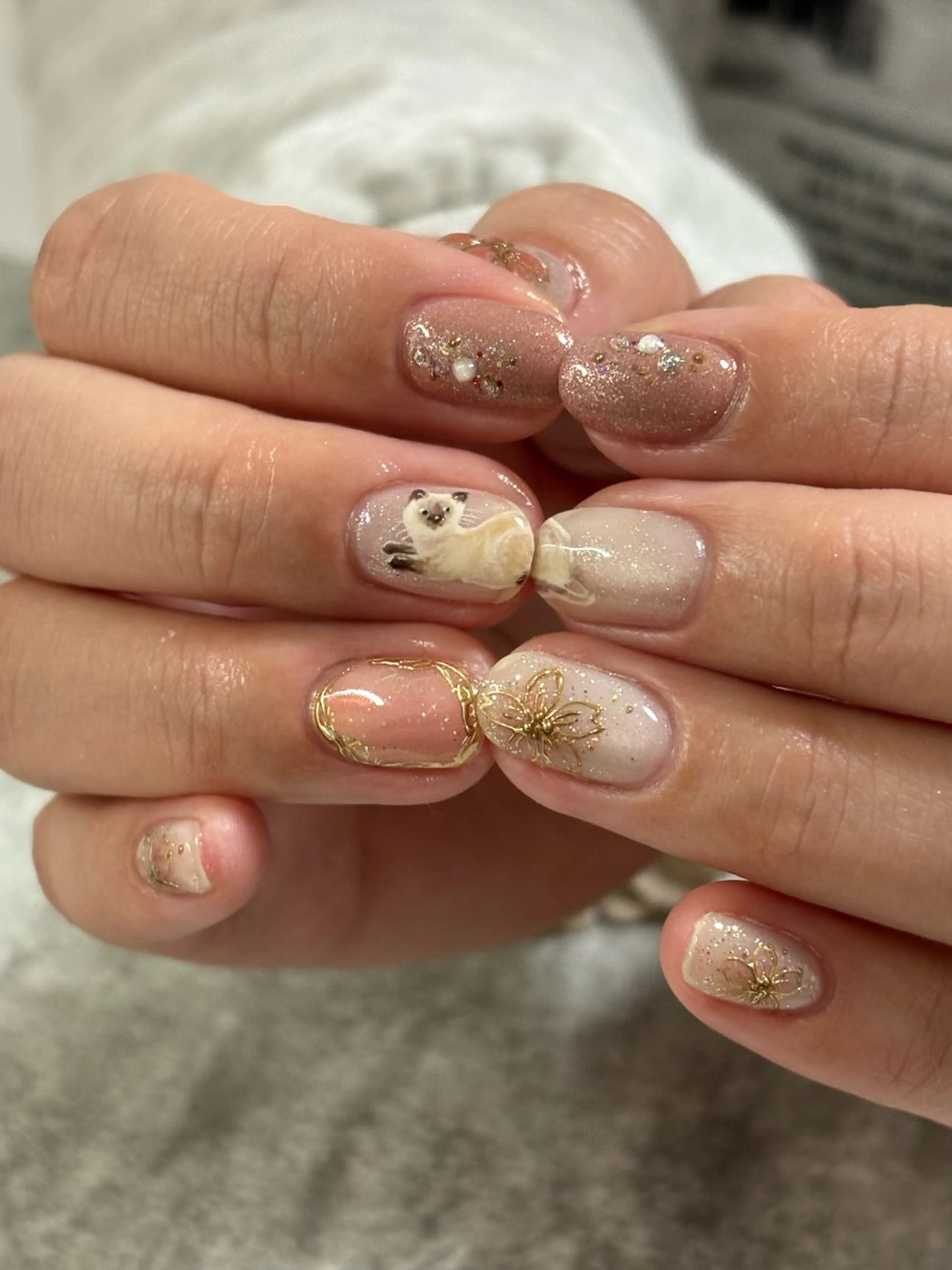 ネイル ハンドネイル FIORITURA Maikoのネイルデザイン