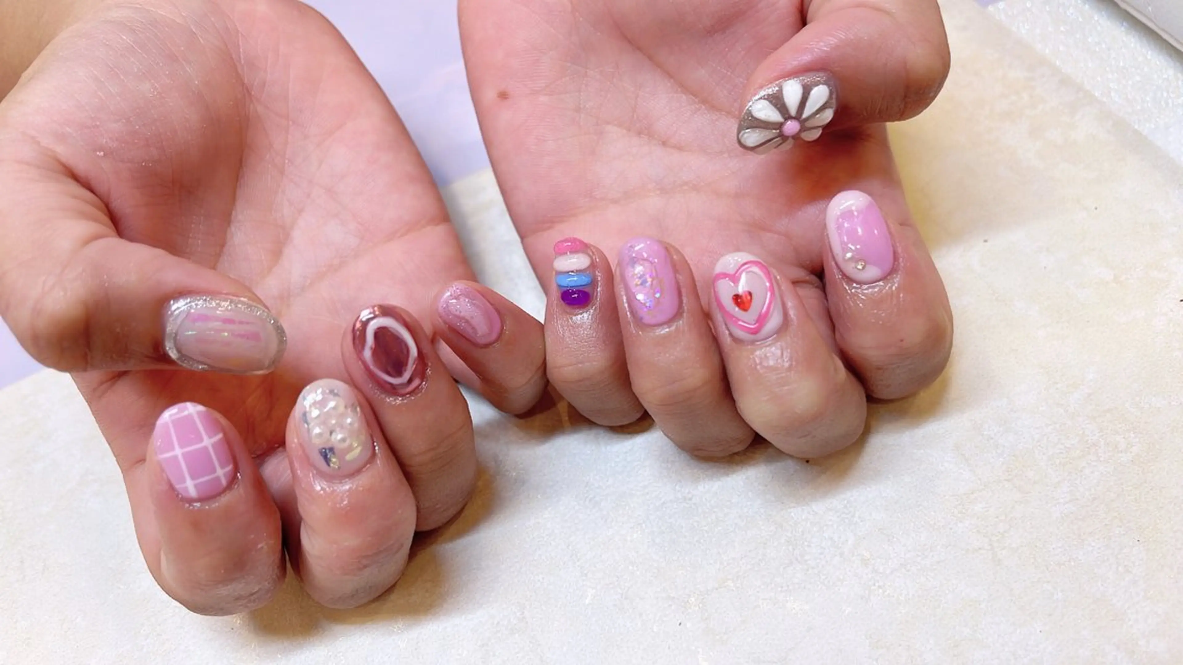 ネイル ハンドネイル COCO ネイルのネイルデザイン