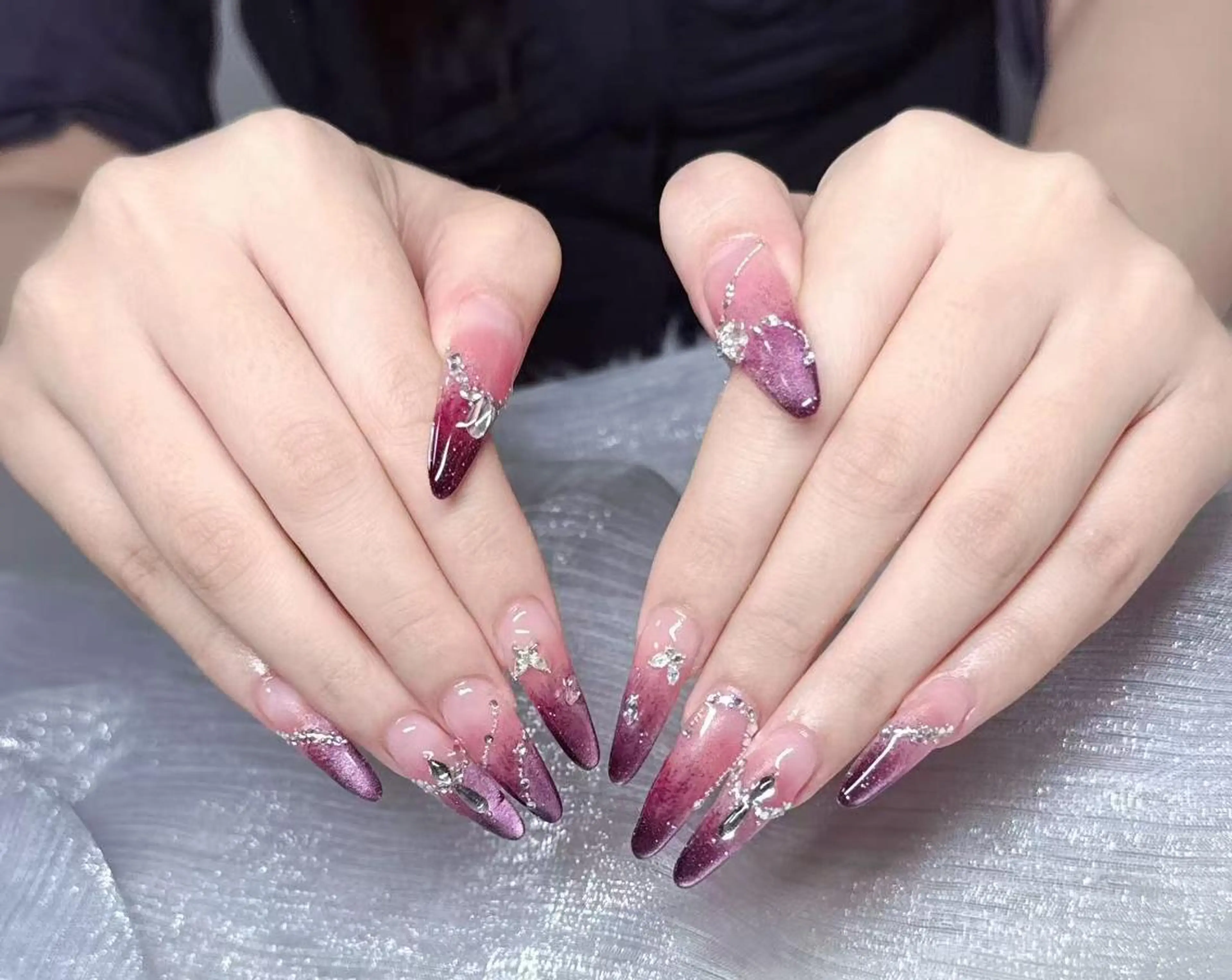 ネイル &ME タカのネイルデザイン