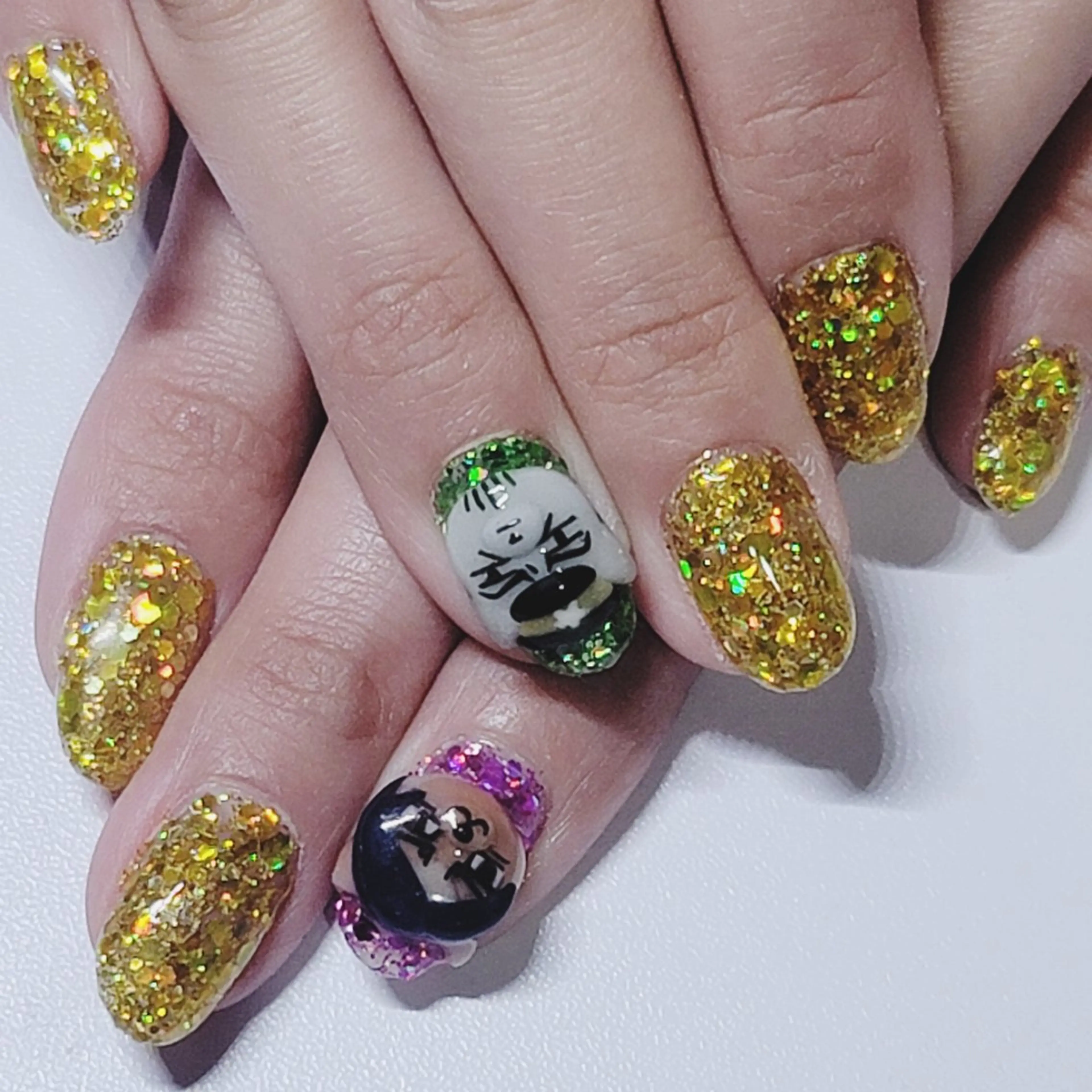 ネイル アートネイル ゴールド ホログラムネイル ラメ(グリッター) ハンドネイル よしだ ひろきのネイルデザイン