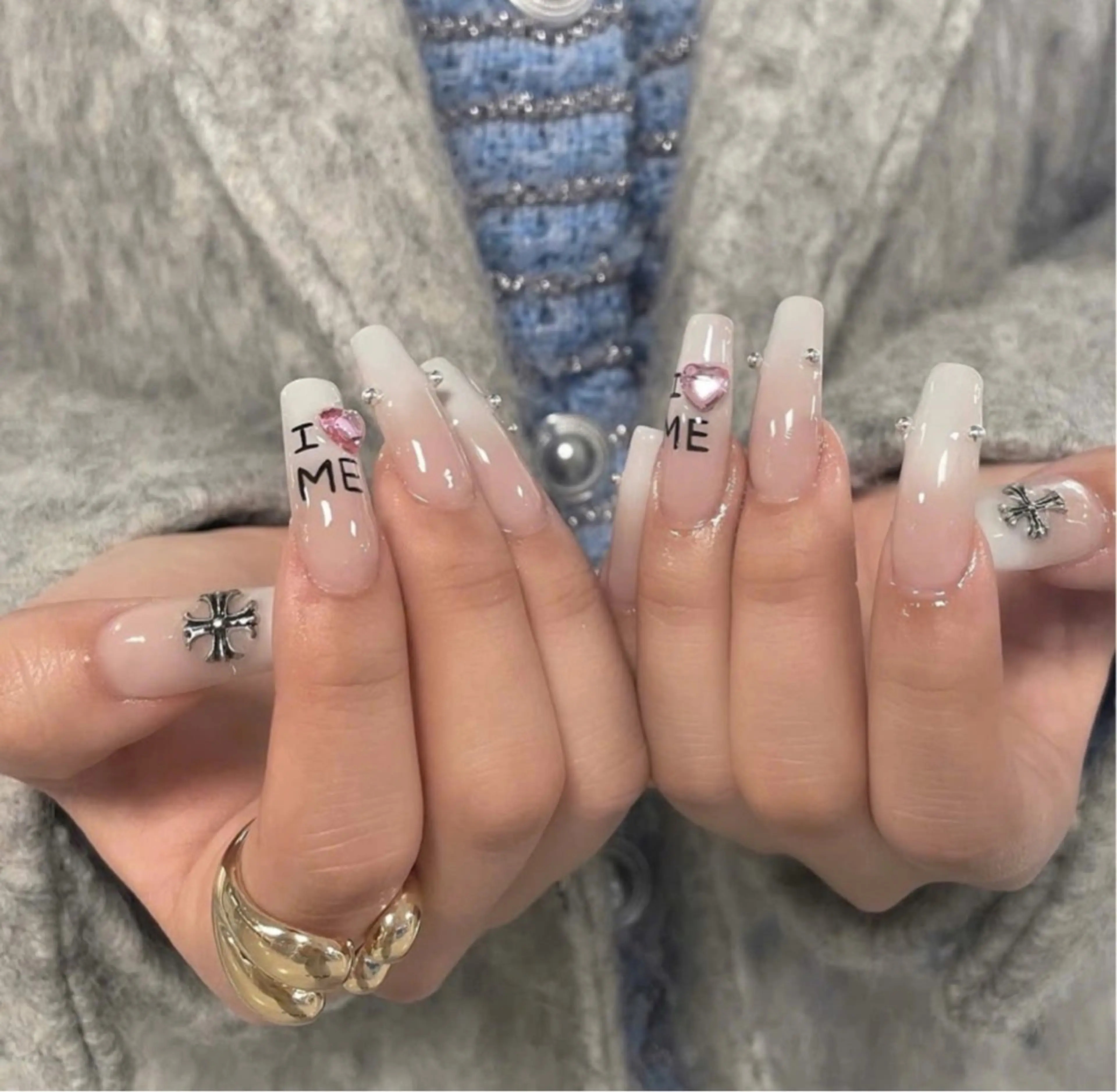 ネイル Lyna 池袋のネイルデザイン